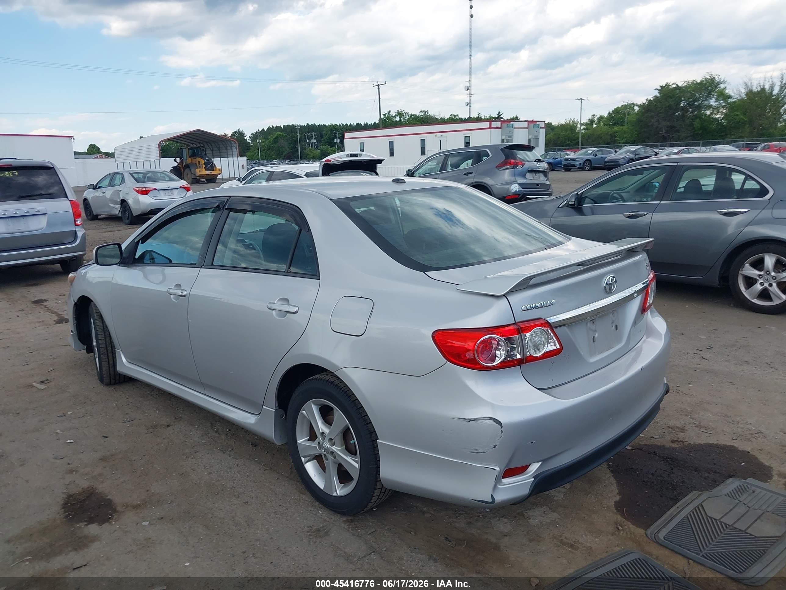 2012 Toyota Corolla S Silver vin: 2T1BU4EE9CC880537