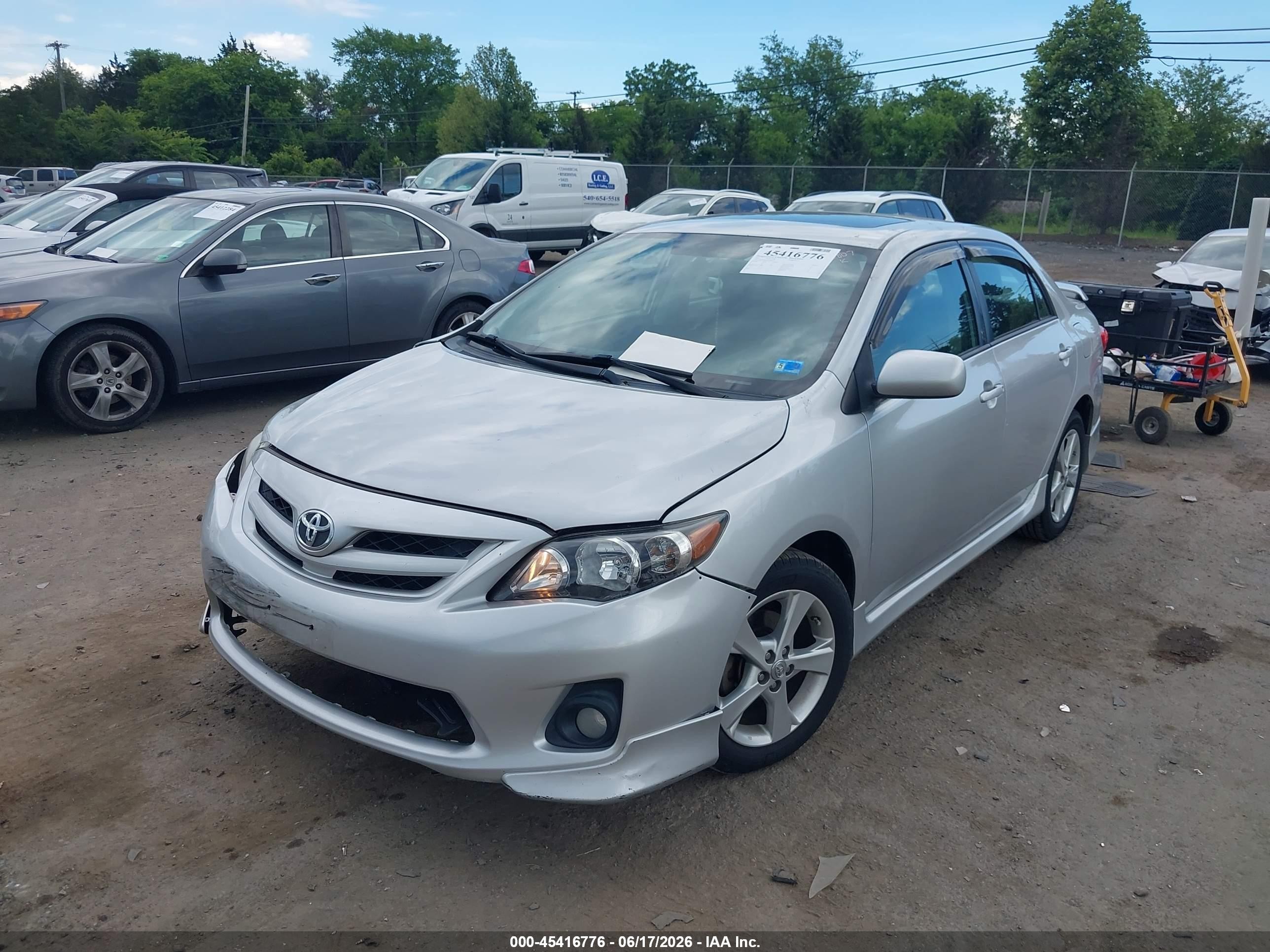 2012 Toyota Corolla S Silver vin: 2T1BU4EE9CC880537
