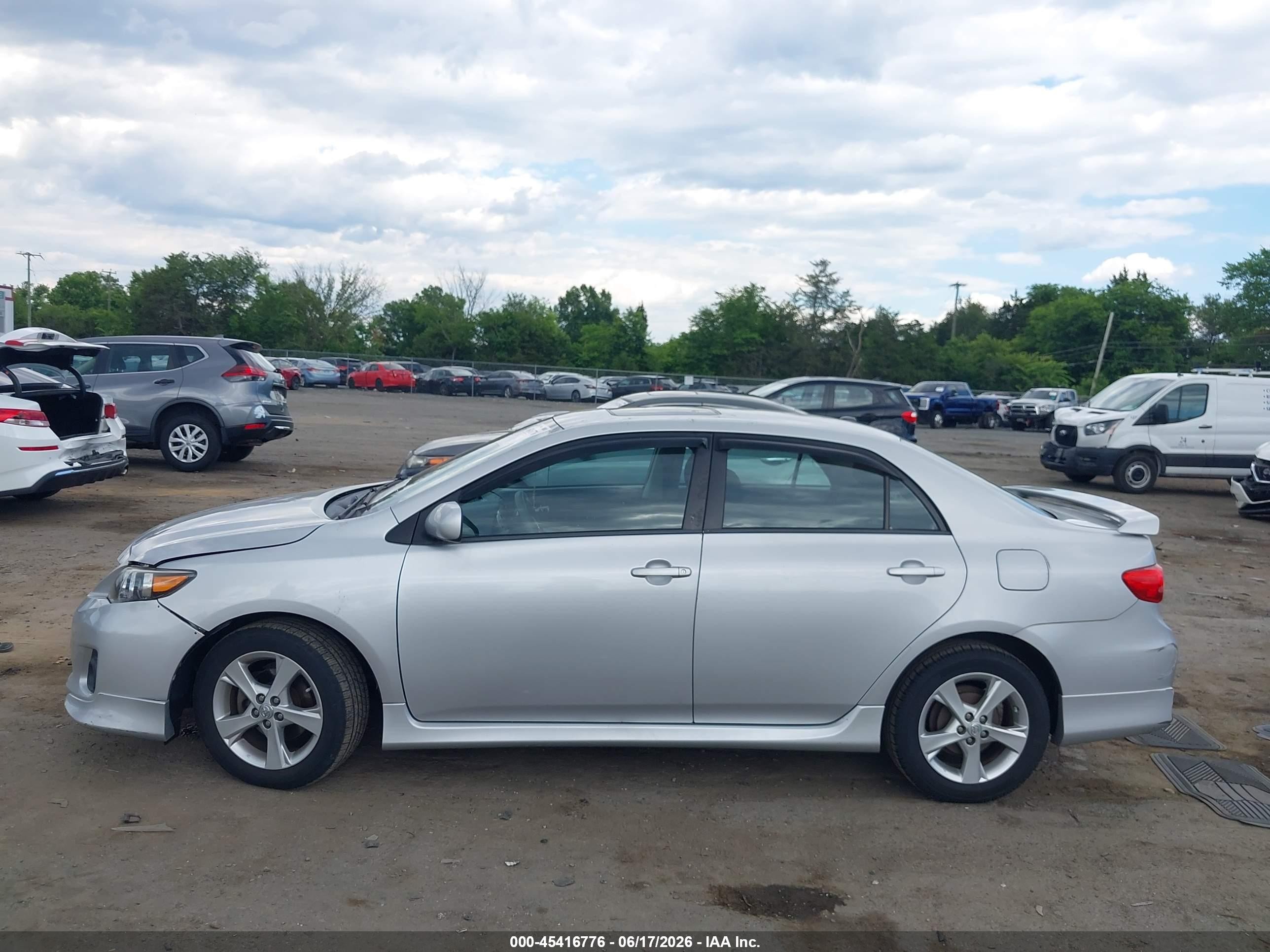 2012 Toyota Corolla S Silver vin: 2T1BU4EE9CC880537