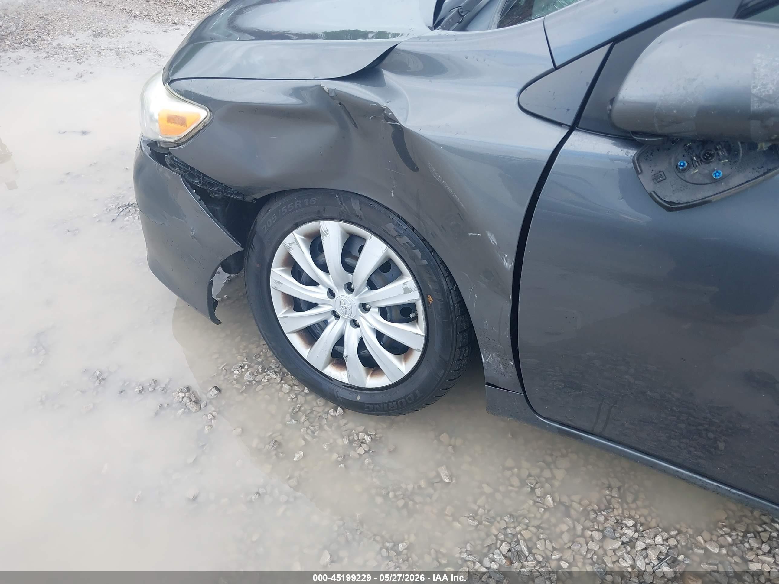 2012 Toyota Corolla Le Gray vin: 2T1BU4EE9CC888072