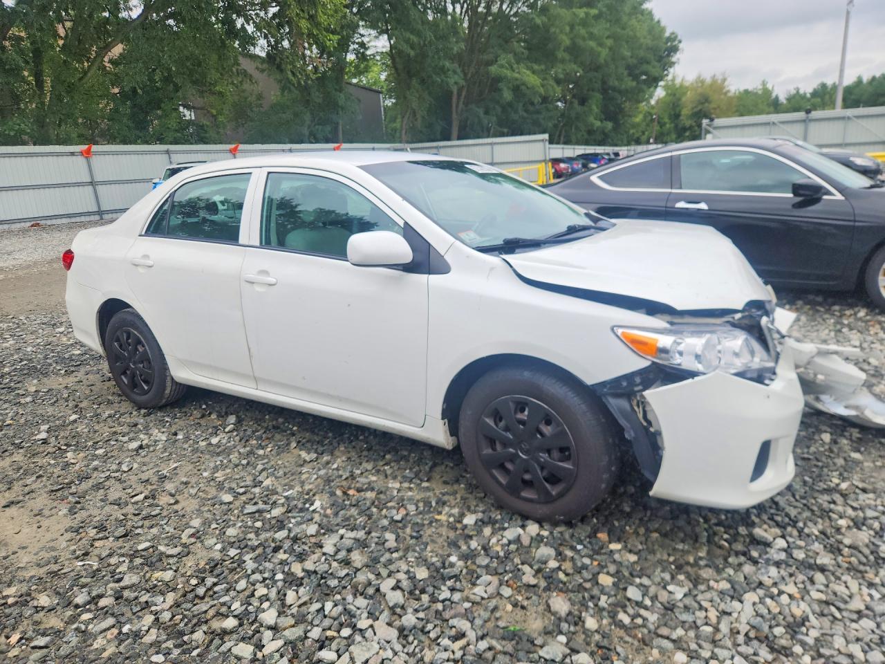 2012 Toyota Corolla L Белый vin: 2T1BU4EE9CC899296