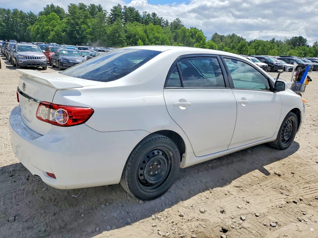 2012 Toyota Corolla Le White vin: 2T1BU4EE9CC902696