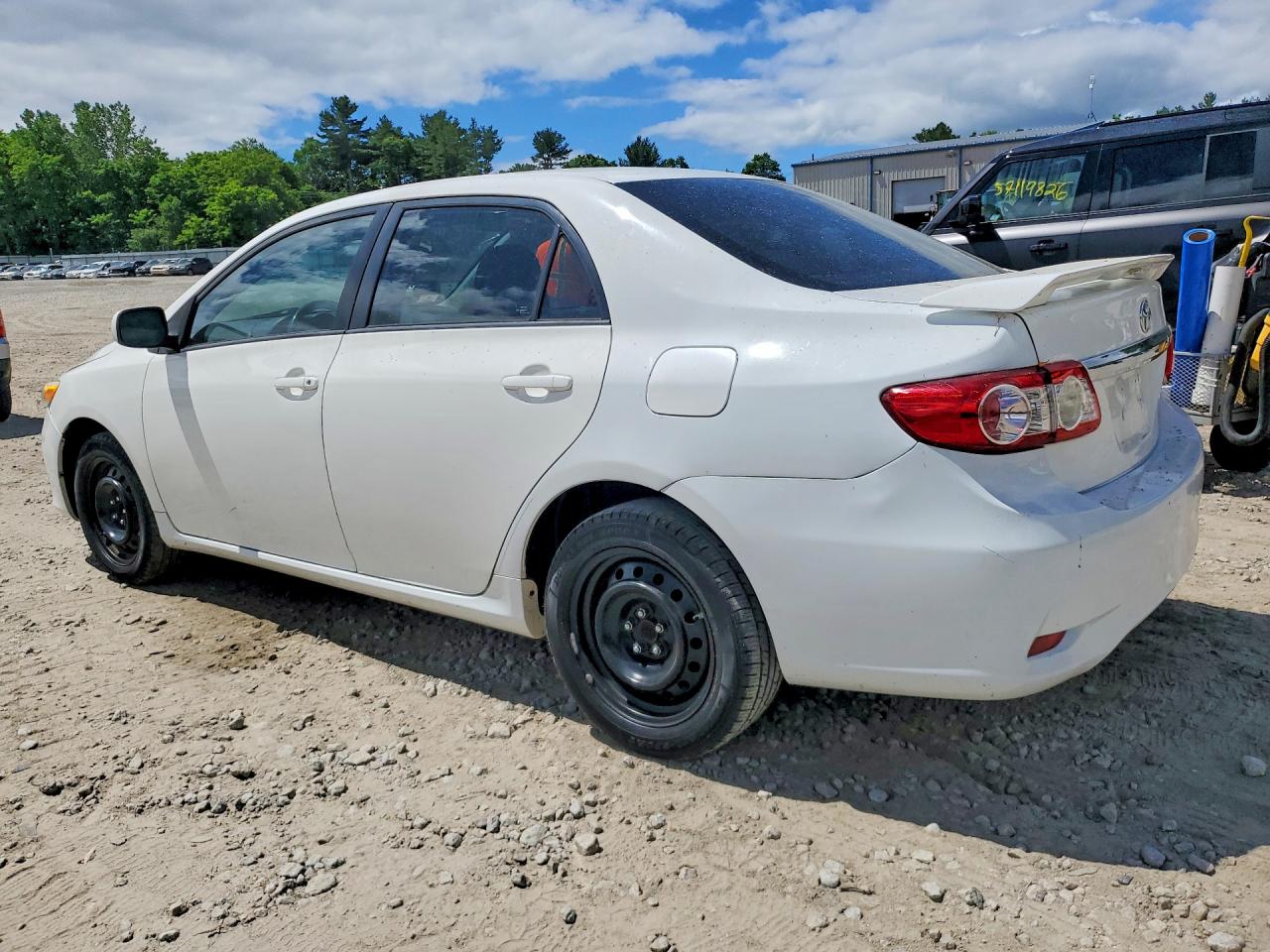 2012 Toyota Corolla Le White vin: 2T1BU4EE9CC902696