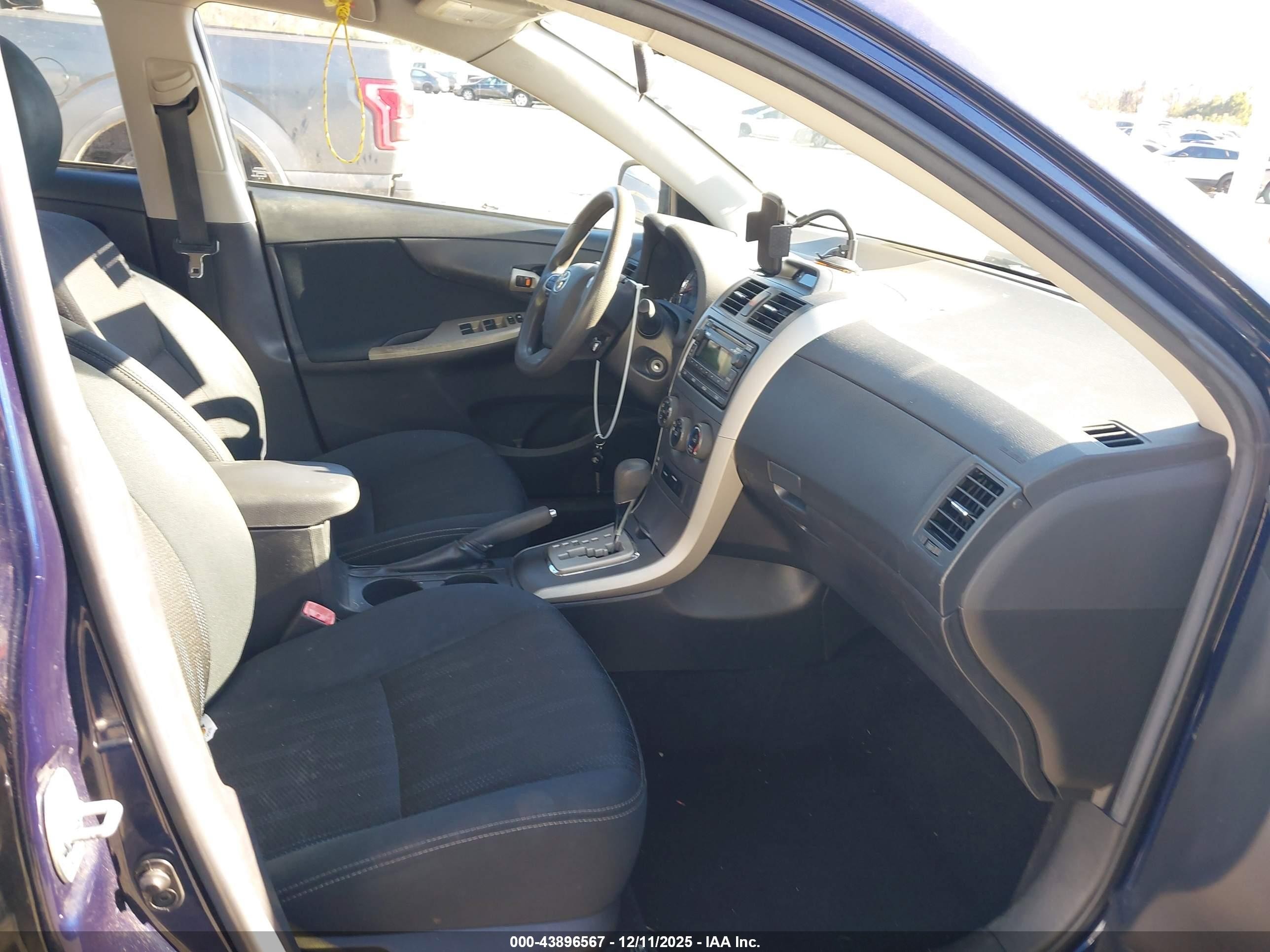 2012 Toyota Corolla S Blue vin: 2T1BU4EE9CC907431