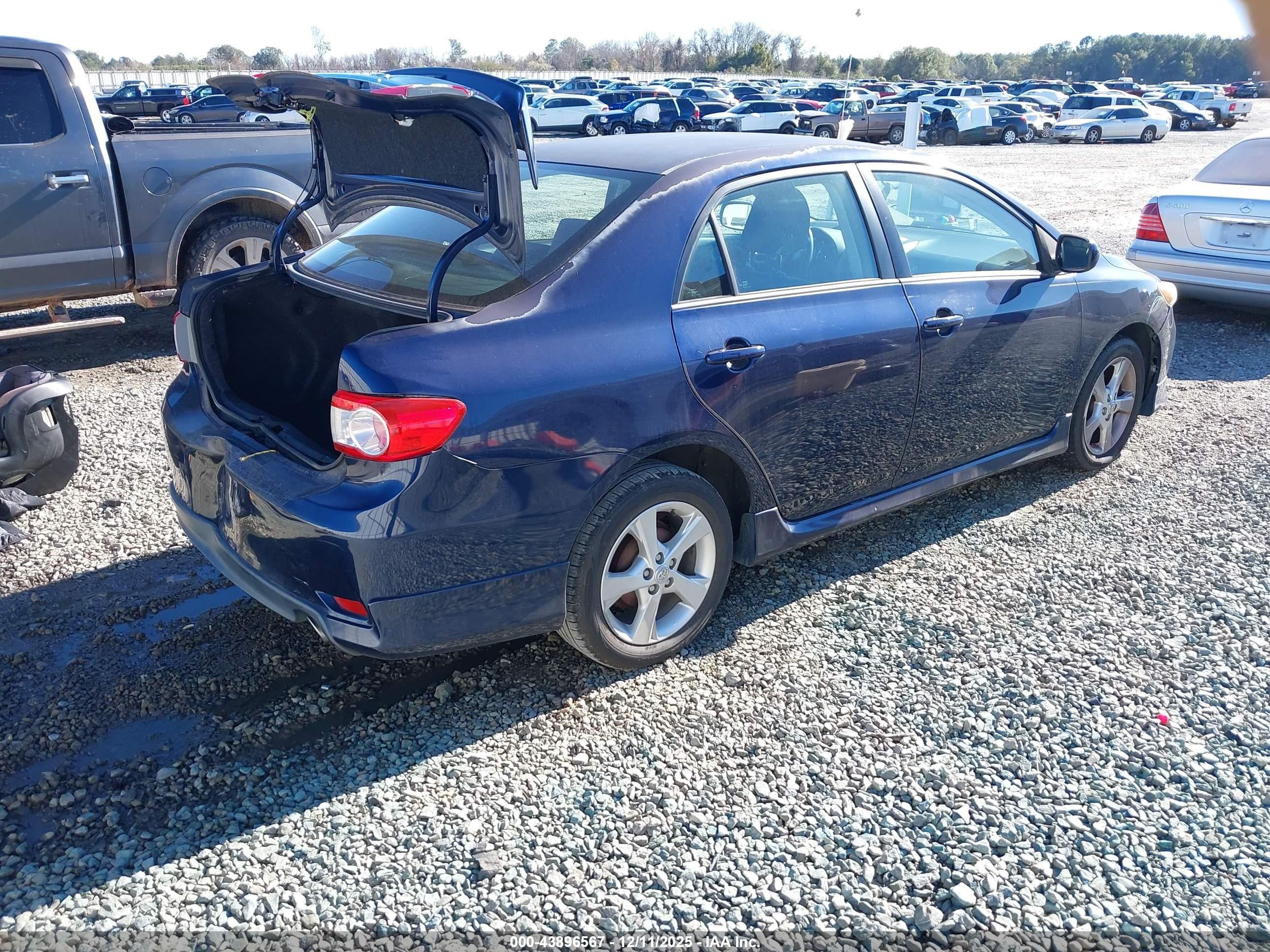 2012 Toyota Corolla S Blue vin: 2T1BU4EE9CC907431