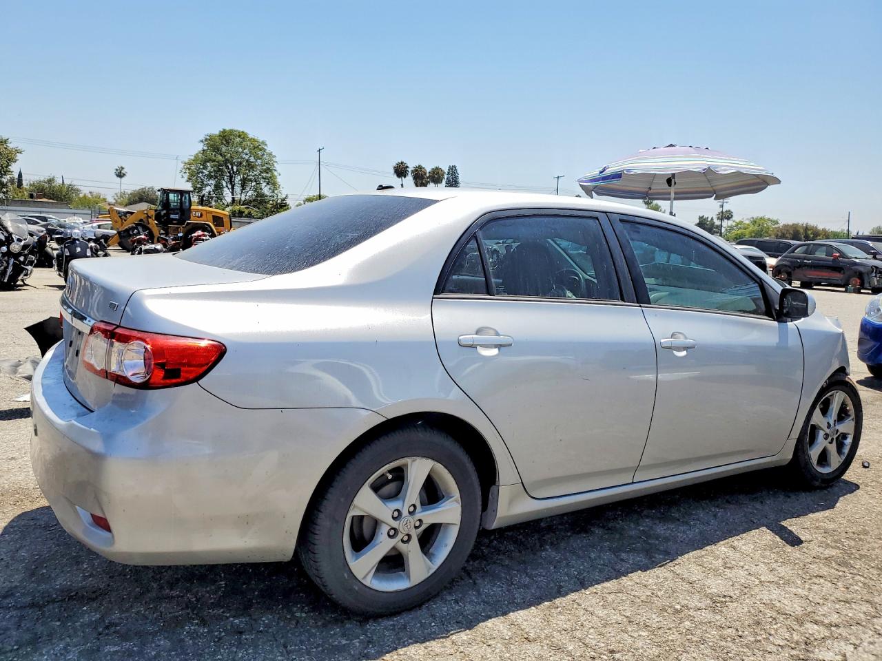 2012 Toyota Corolla Le Silver vin: 2T1BU4EE9CC908515