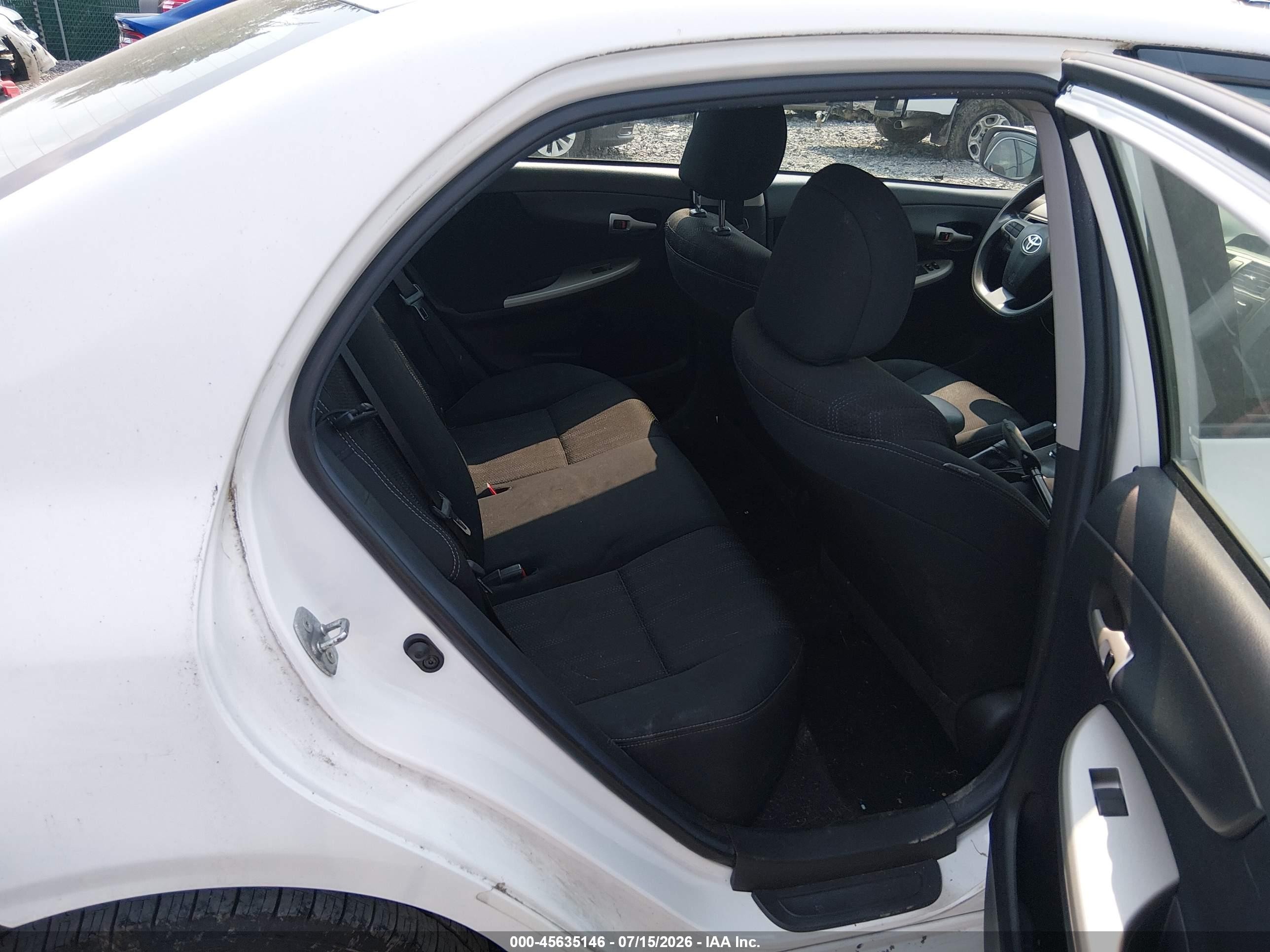 2012 Toyota Corolla S White vin: 2T1BU4EE9CC908904