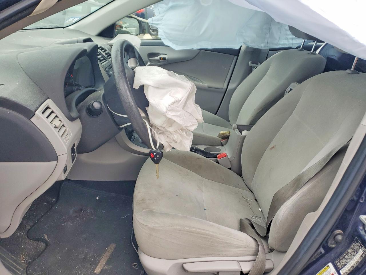 2013 Toyota Corolla L Blue vin: 2T1BU4EE9DC012202