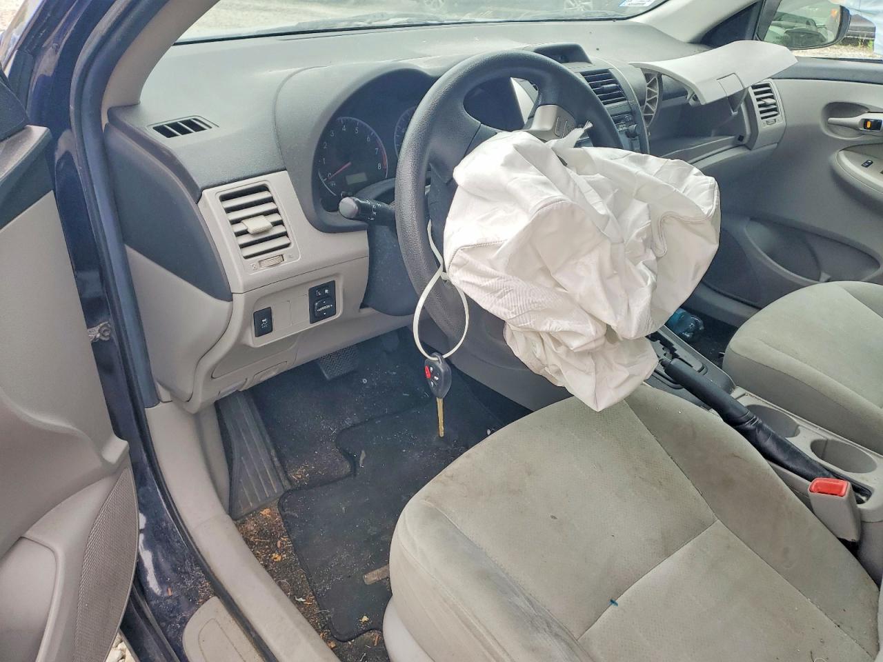 2013 Toyota Corolla L Blue vin: 2T1BU4EE9DC012202