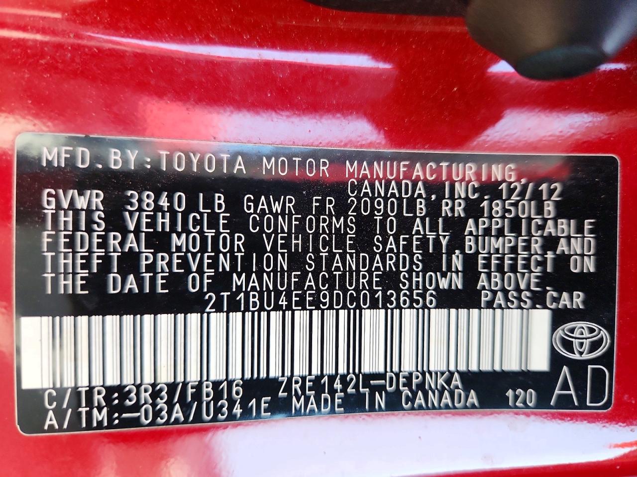 2013 Toyota Corolla Le Red vin: 2T1BU4EE9DC013656