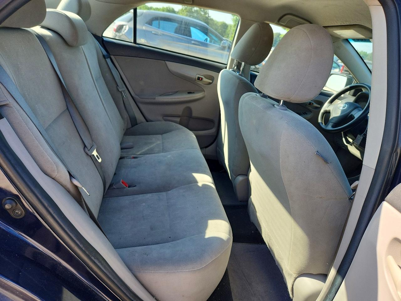 2013 Toyota Corolla L Blue vin: 2T1BU4EE9DC031185