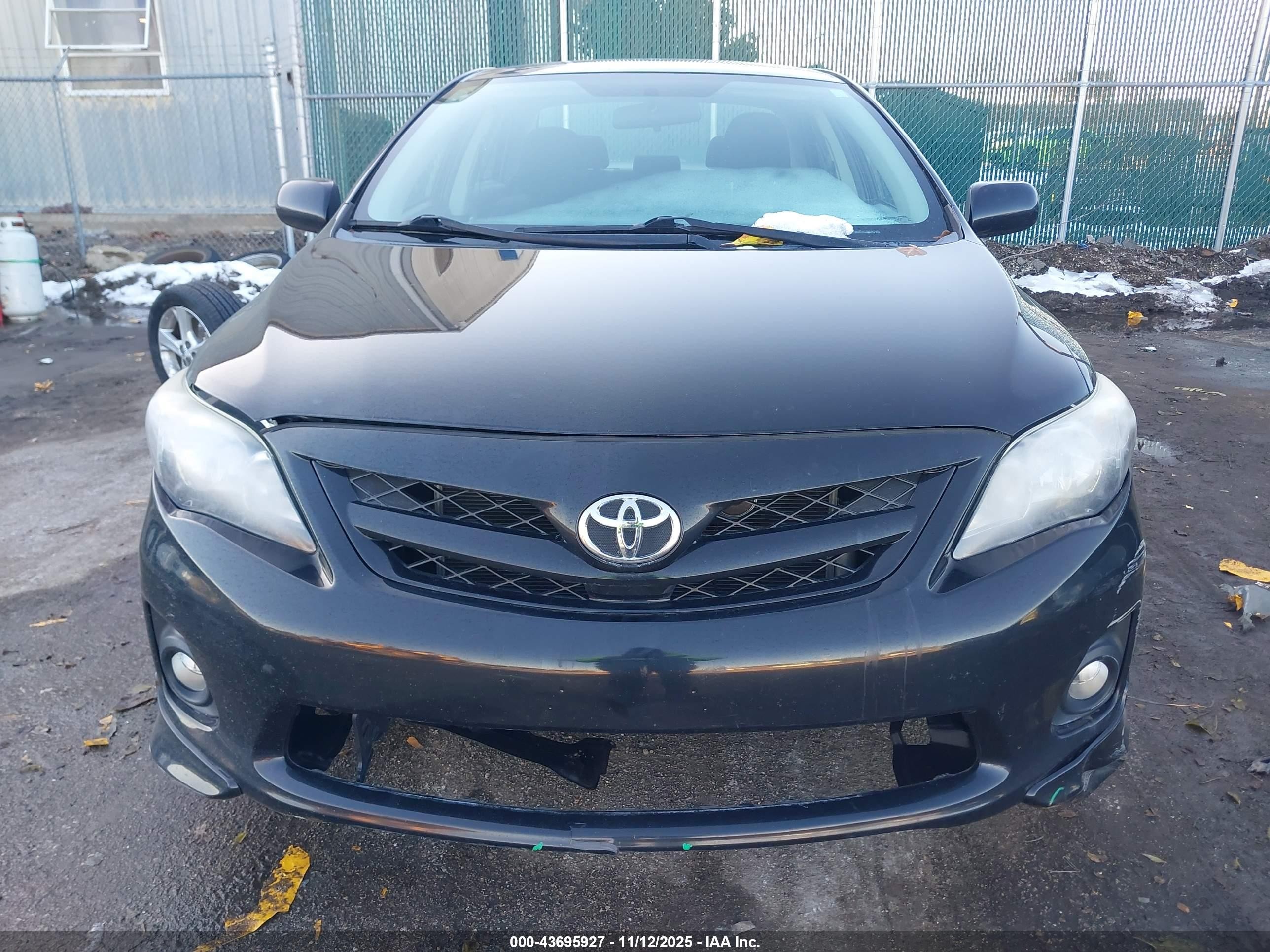 2013 Toyota Corolla S Black vin: 2T1BU4EE9DC079091