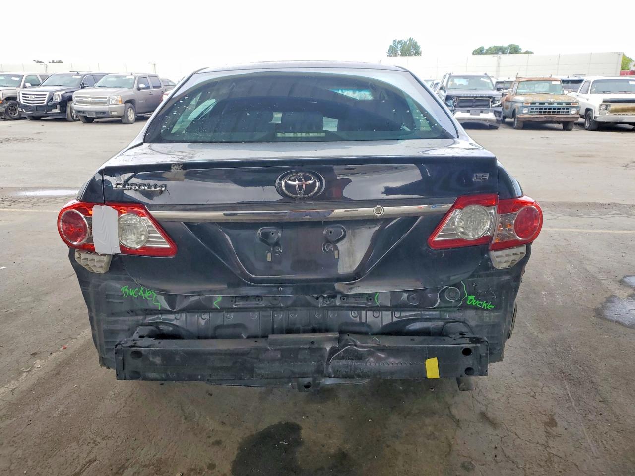 2013 Toyota Corolla Le Black vin: 2T1BU4EE9DC083254