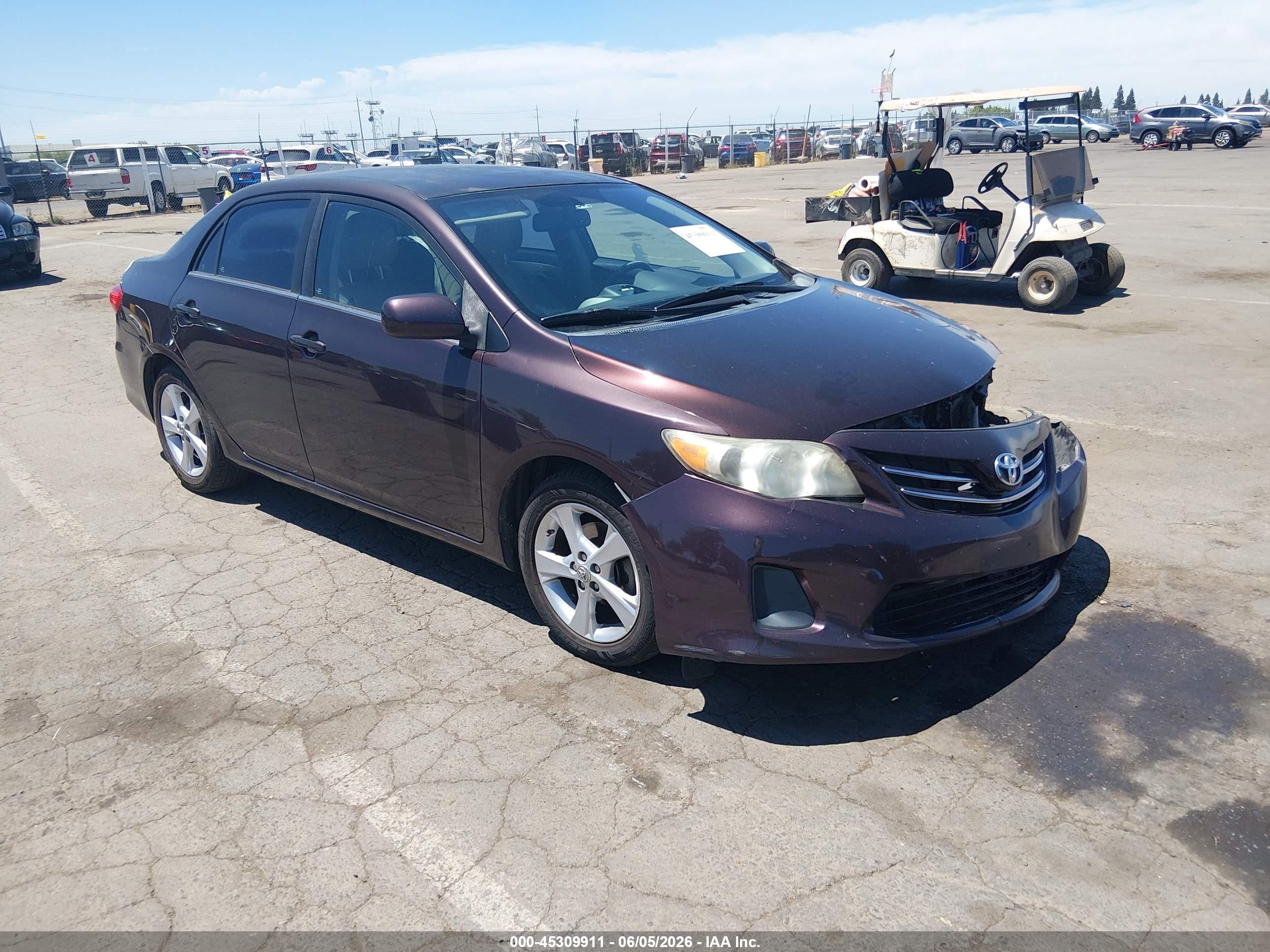 2013 Toyota Corolla Le Special Edition Maroon vin: 2T1BU4EE9DC086848