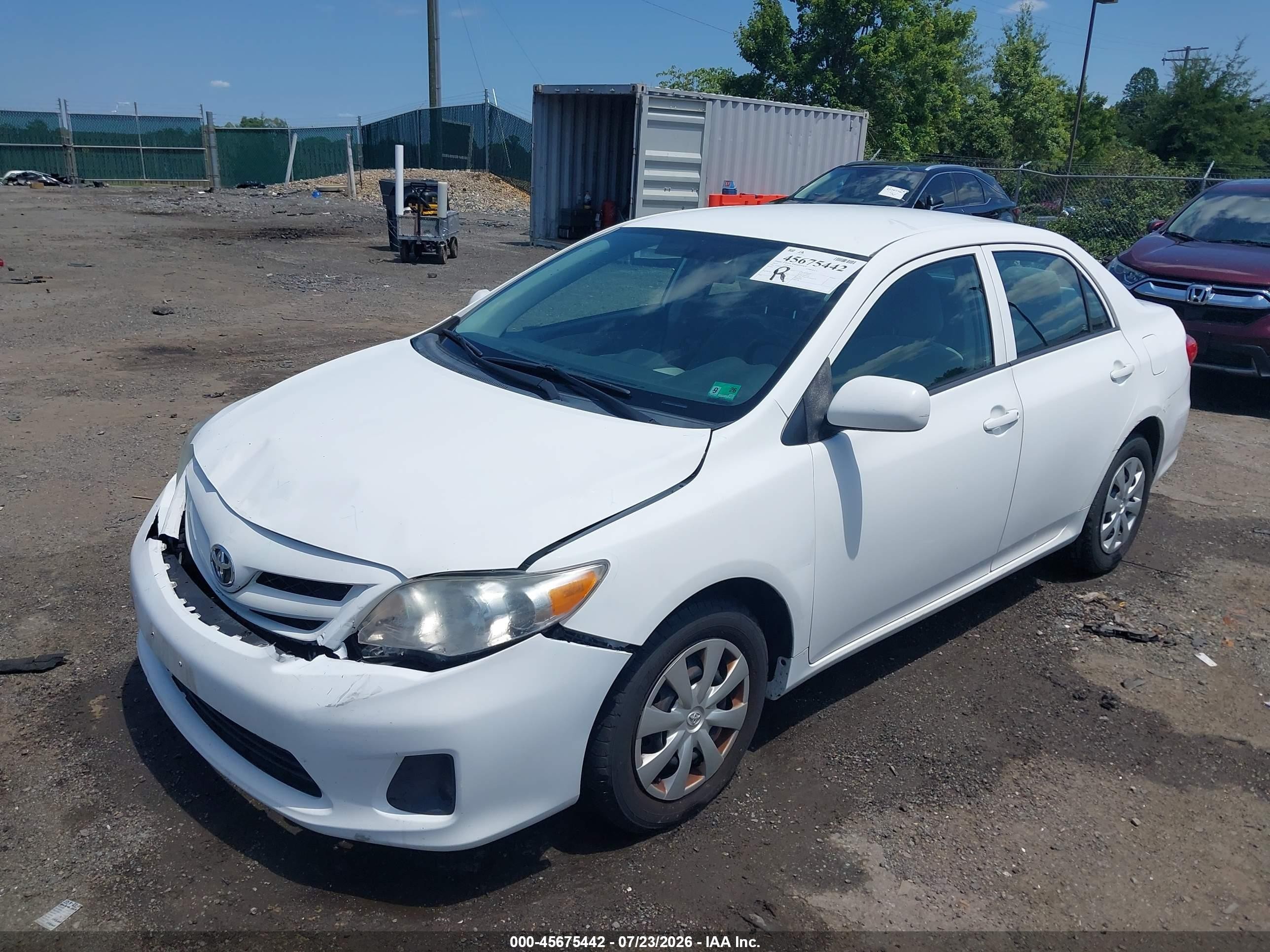 2013 Toyota Corolla L Белый vin: 2T1BU4EE9DC088812