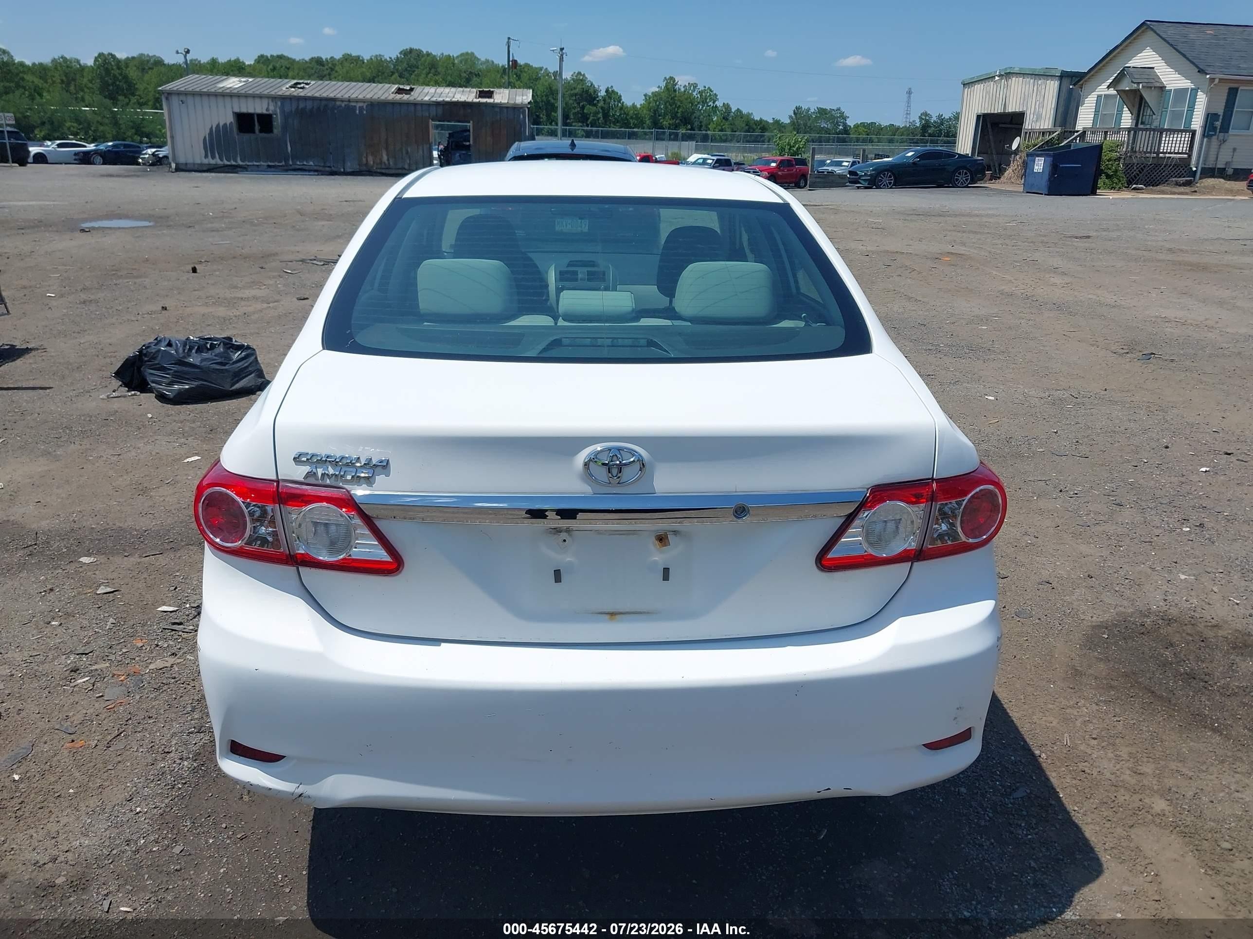 2013 Toyota Corolla L Белый vin: 2T1BU4EE9DC088812