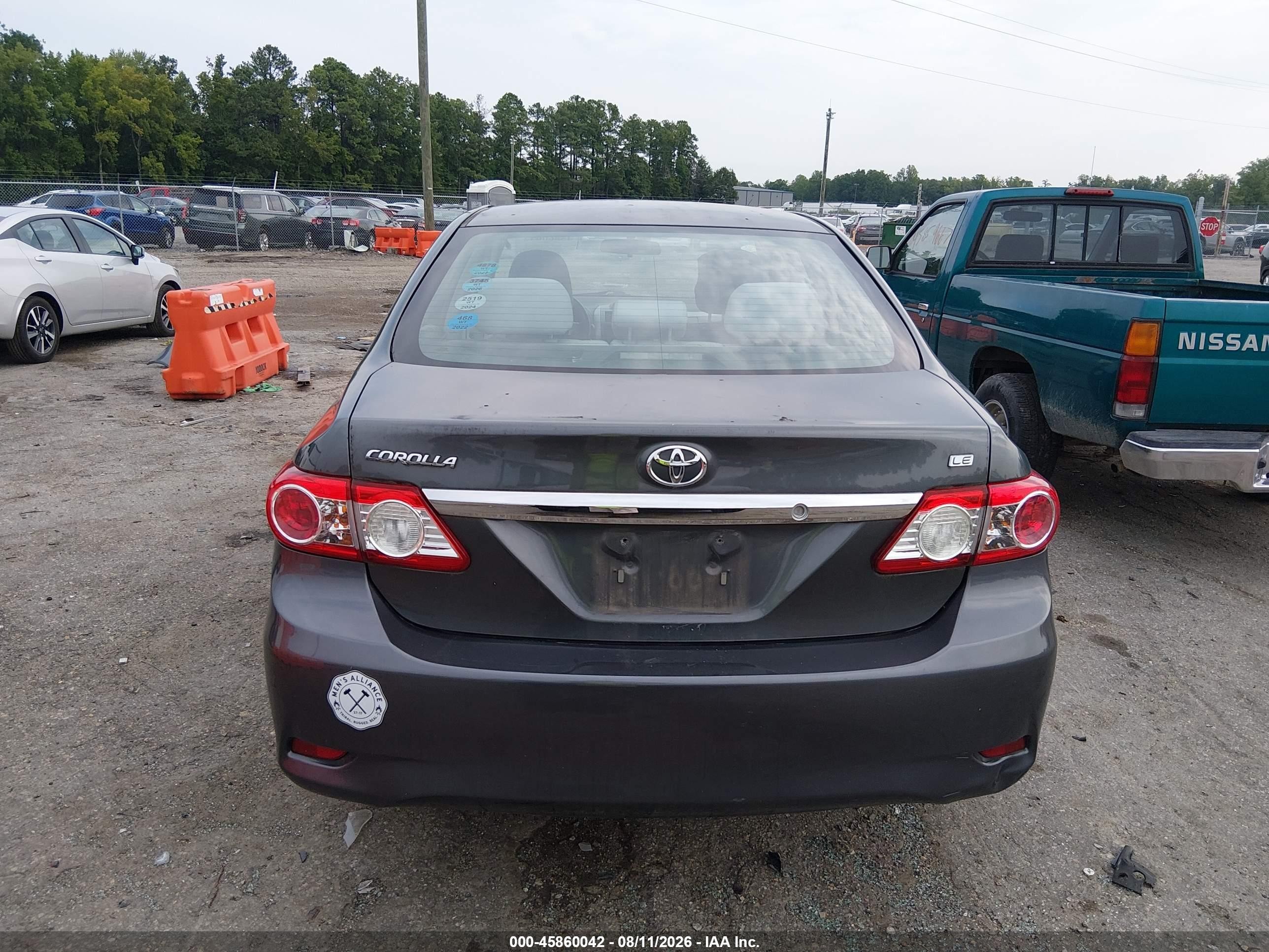 2013 Toyota Corolla Le Gray vin: 2T1BU4EE9DC092570