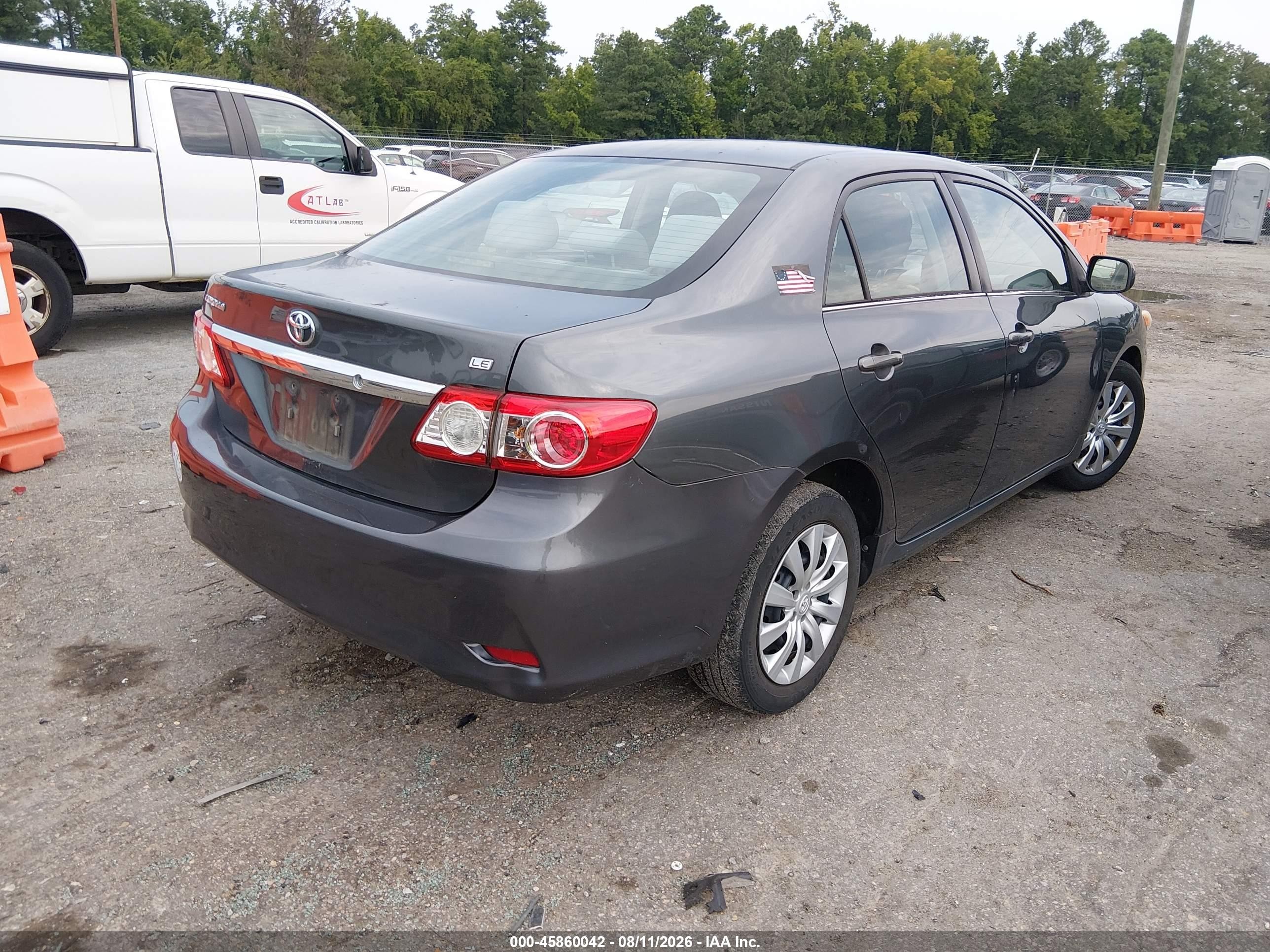 2013 Toyota Corolla Le Gray vin: 2T1BU4EE9DC092570