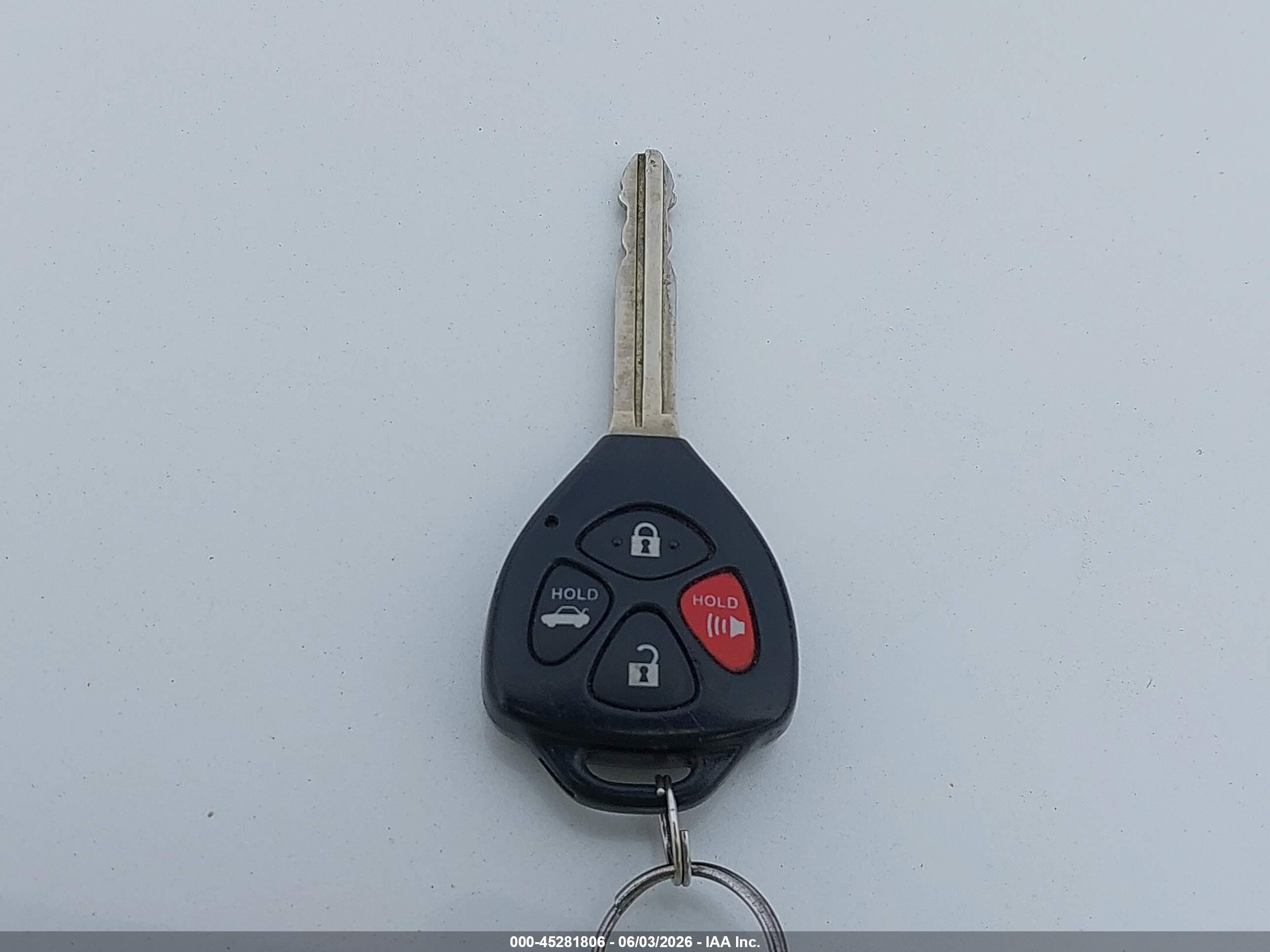 2013 Toyota Corolla Le Silver vin: 2T1BU4EE9DC092701