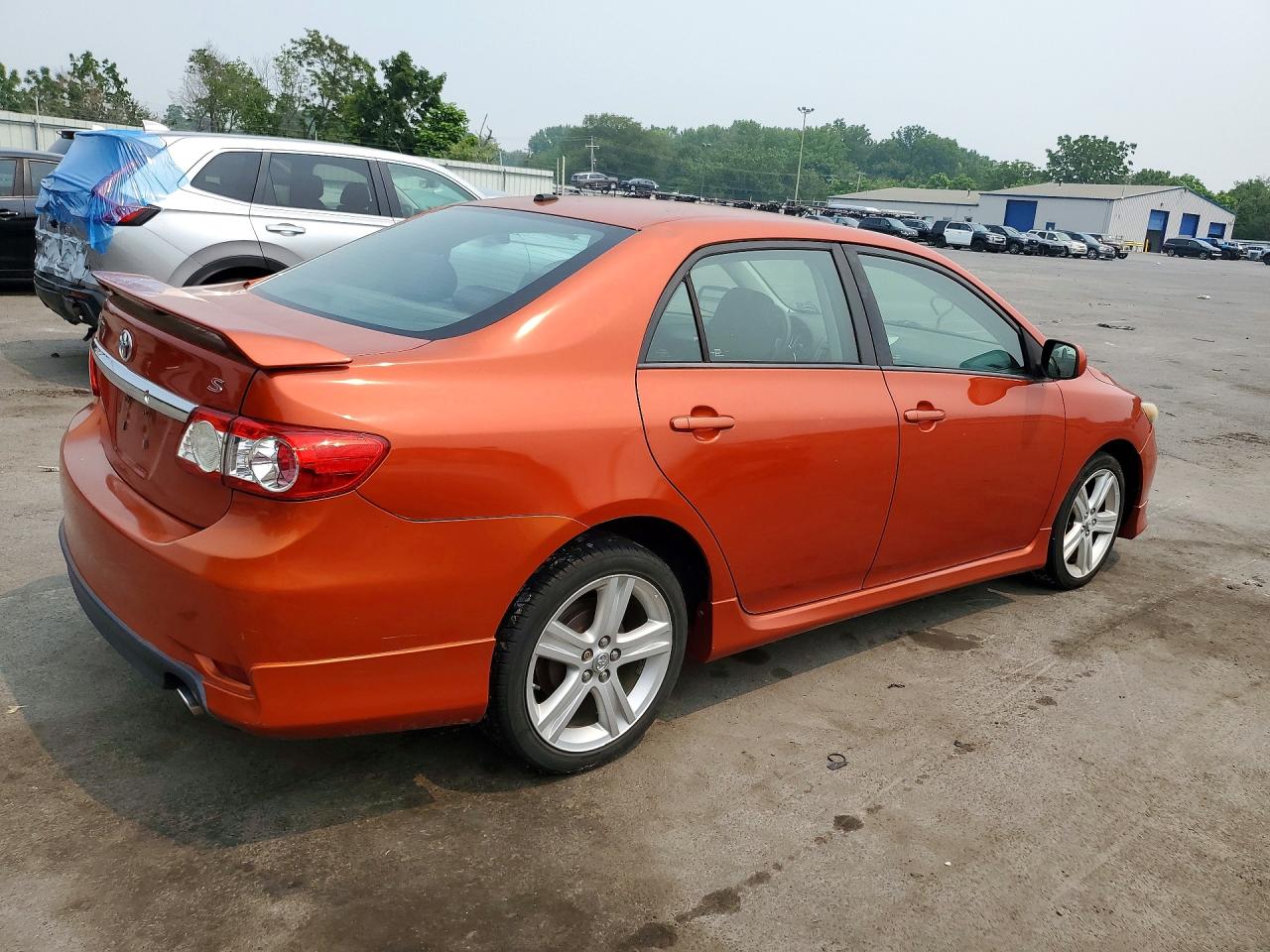 2013 Toyota Corolla S Special Edition Оранжевый vin: 2T1BU4EE9DC099339