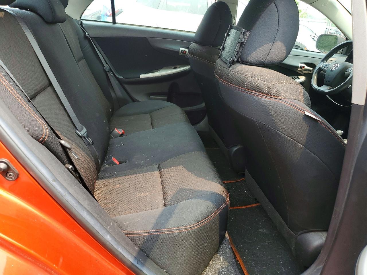 2013 Toyota Corolla S Special Edition Оранжевый vin: 2T1BU4EE9DC099339