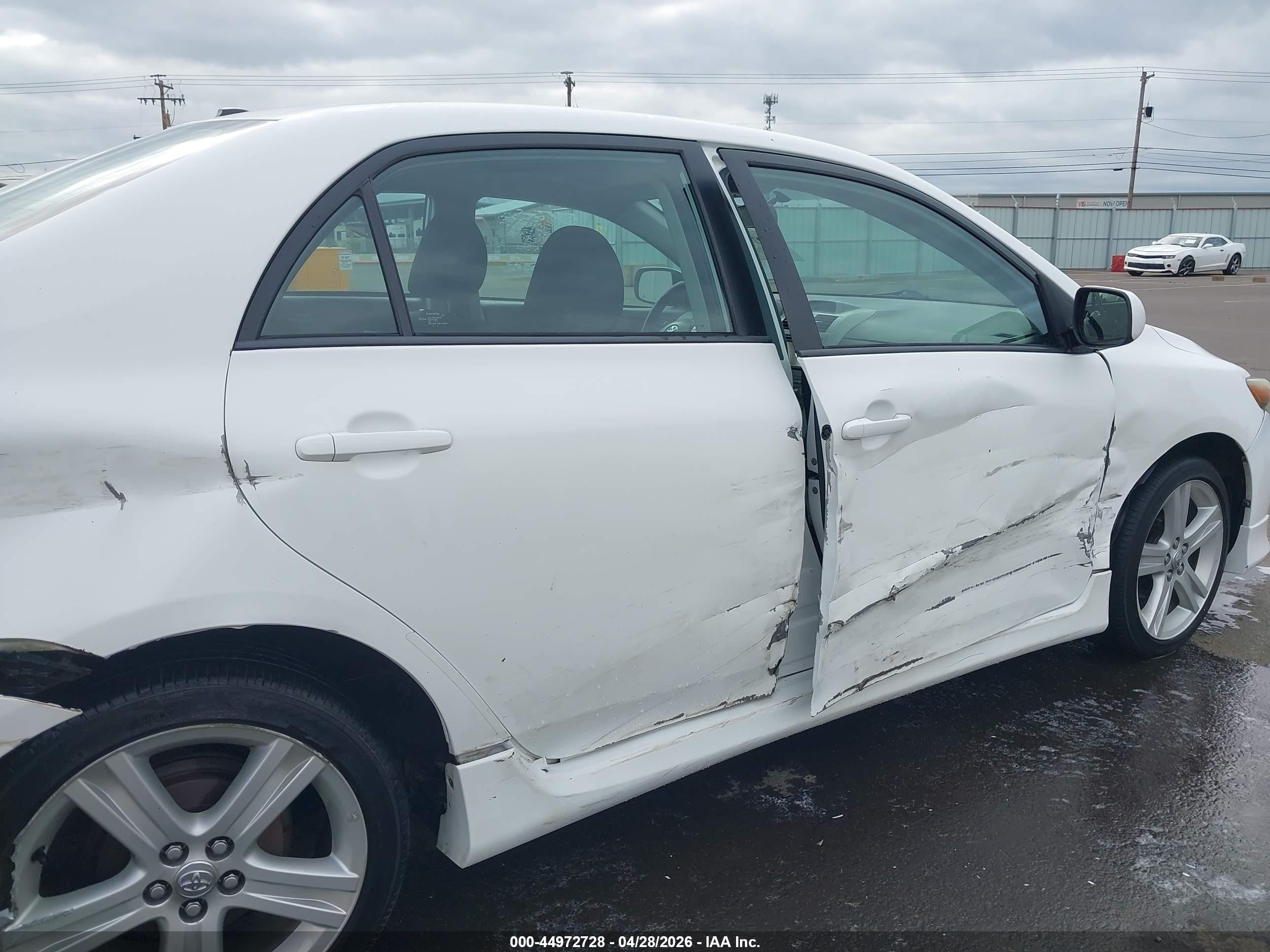 2013 Toyota Corolla S White vin: 2T1BU4EE9DC113580