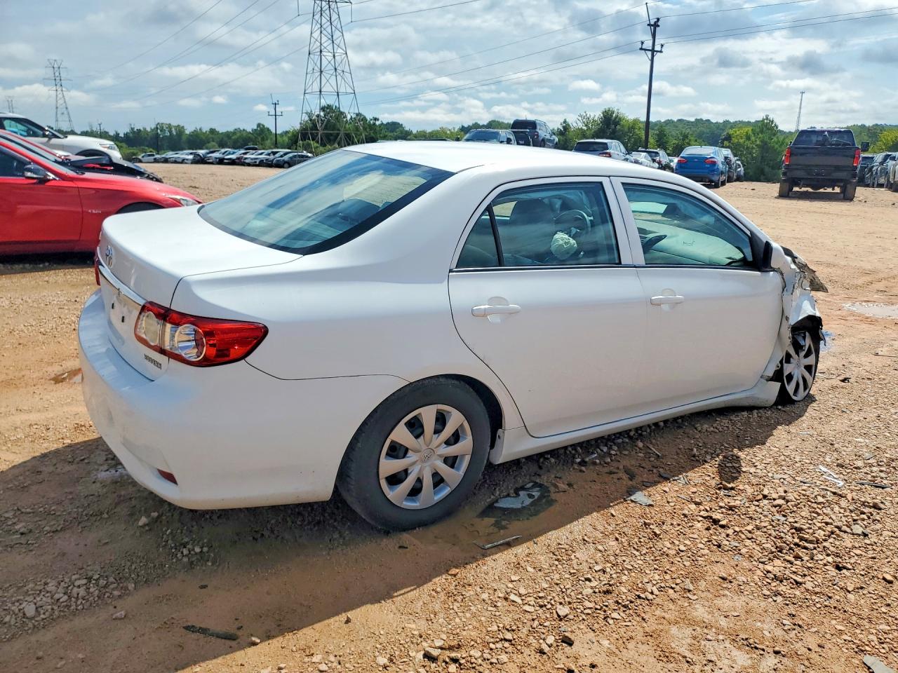 2013 Toyota Corolla L White vin: 2T1BU4EE9DC113630