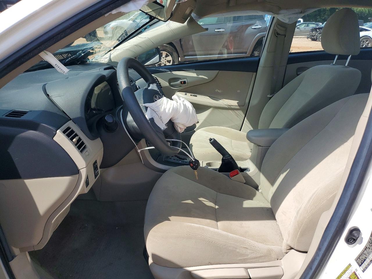2013 Toyota Corolla L White vin: 2T1BU4EE9DC113630