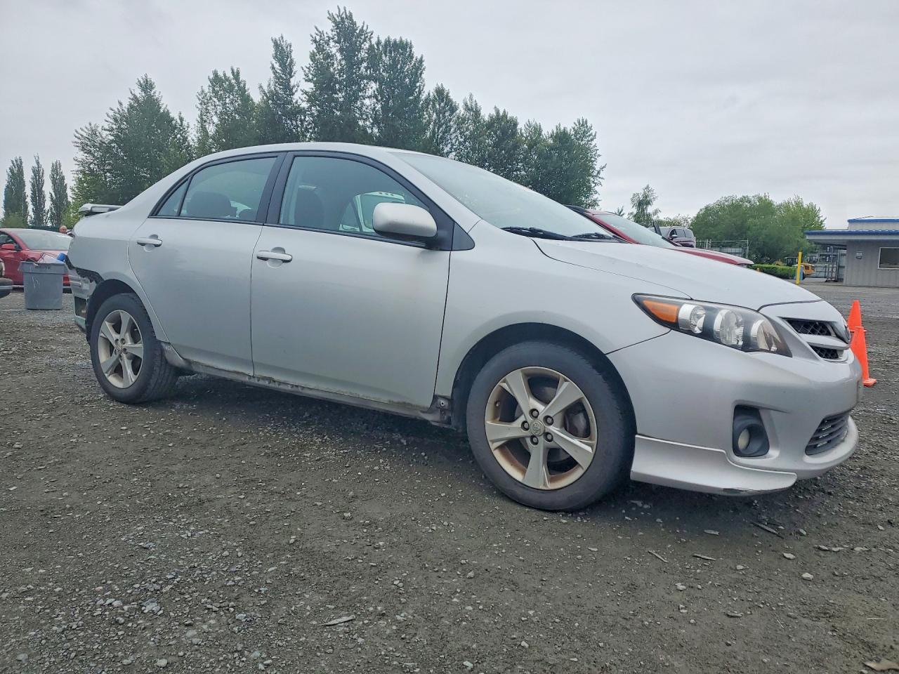 2013 Toyota Corolla S Silver vin: 2T1BU4EE9DC122084