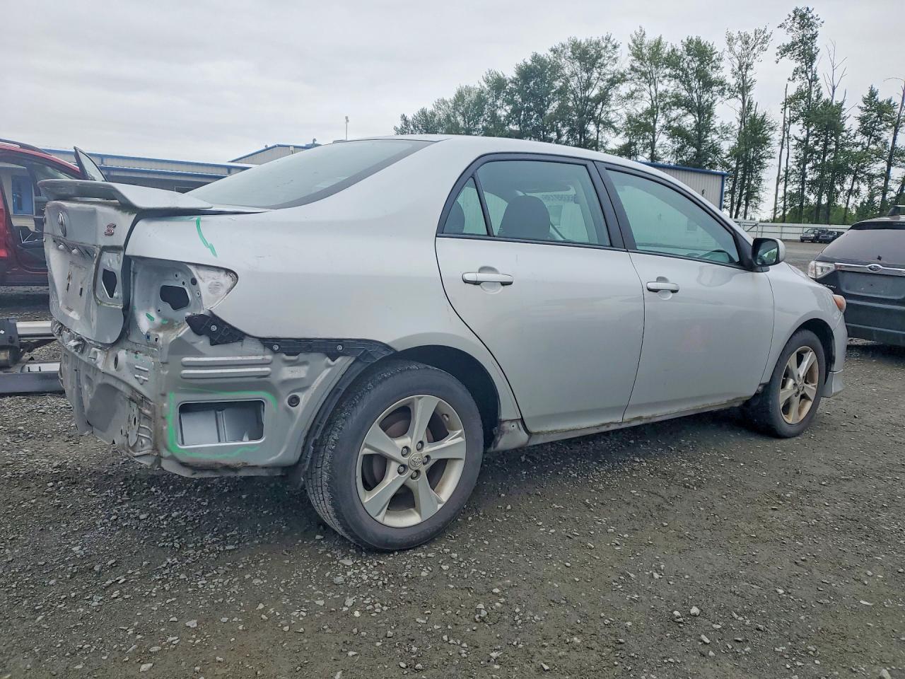 2013 Toyota Corolla S Silver vin: 2T1BU4EE9DC122084