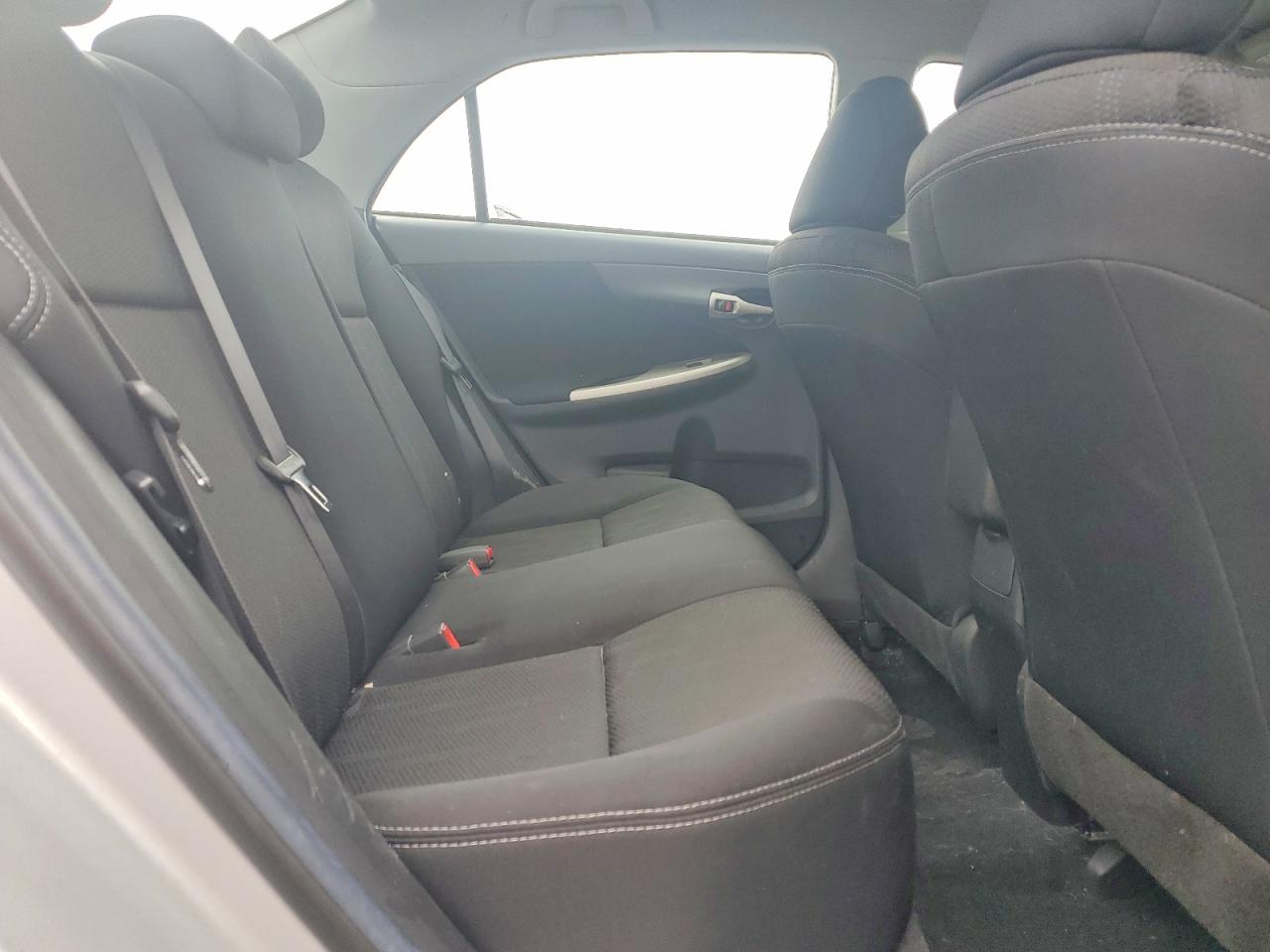 2013 Toyota Corolla S Silver vin: 2T1BU4EE9DC122084