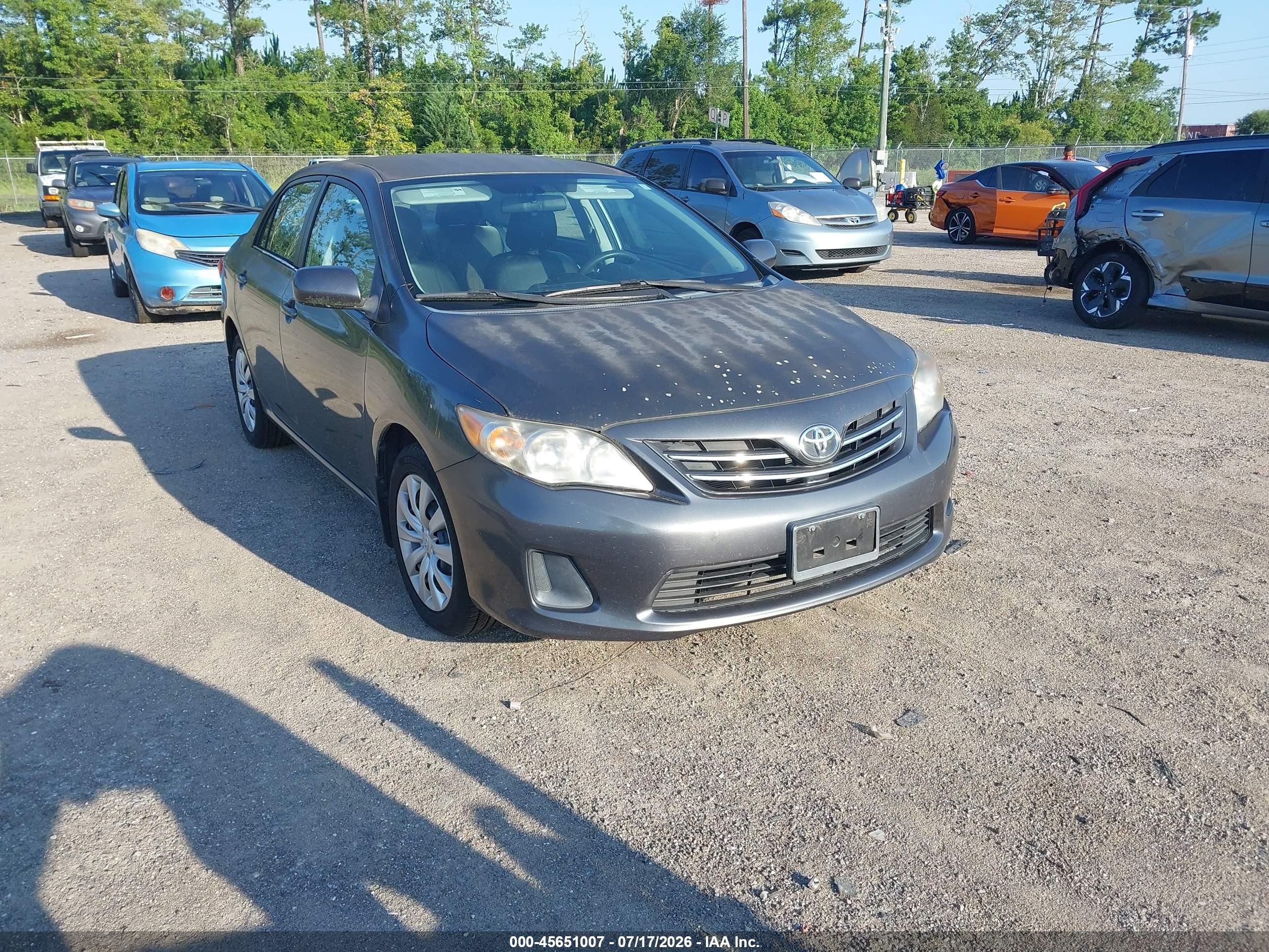 2013 Toyota Corolla Le Gray vin: 2T1BU4EE9DC124532