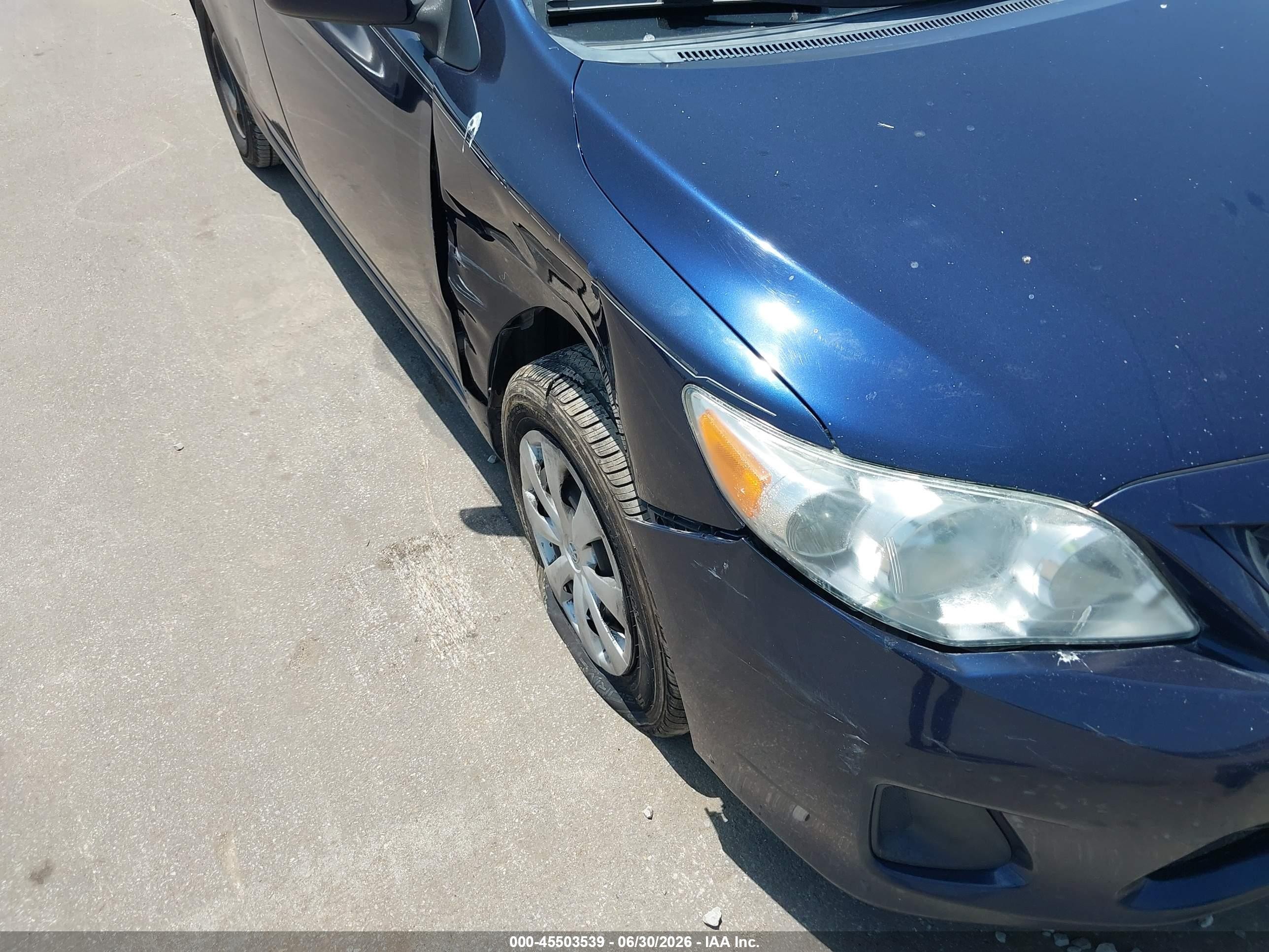 2013 Toyota Corolla L Blue vin: 2T1BU4EE9DC920391