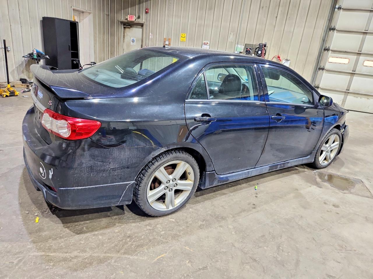 2013 Toyota Corolla S Black vin: 2T1BU4EE9DC948112