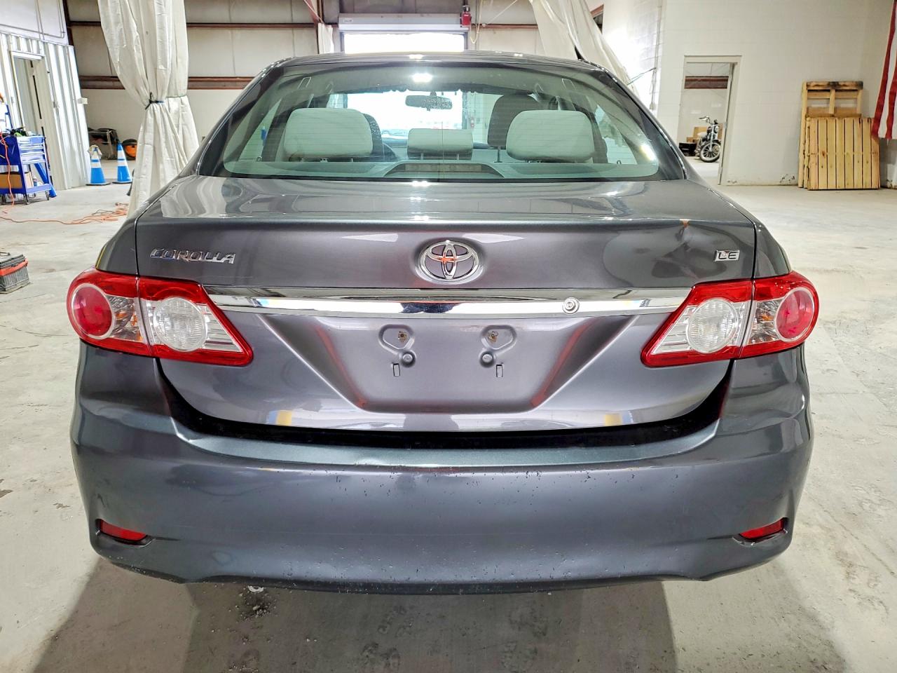 2013 Toyota Corolla Le Gray vin: 2T1BU4EE9DC954377