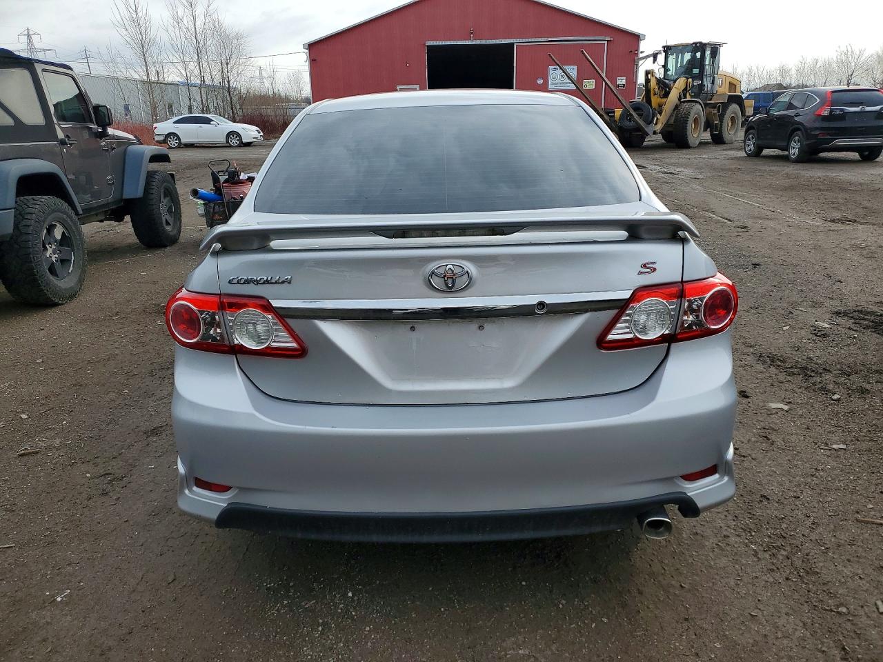 2013 Toyota Corolla L Silver vin: 2T1BU4EE9DC954847