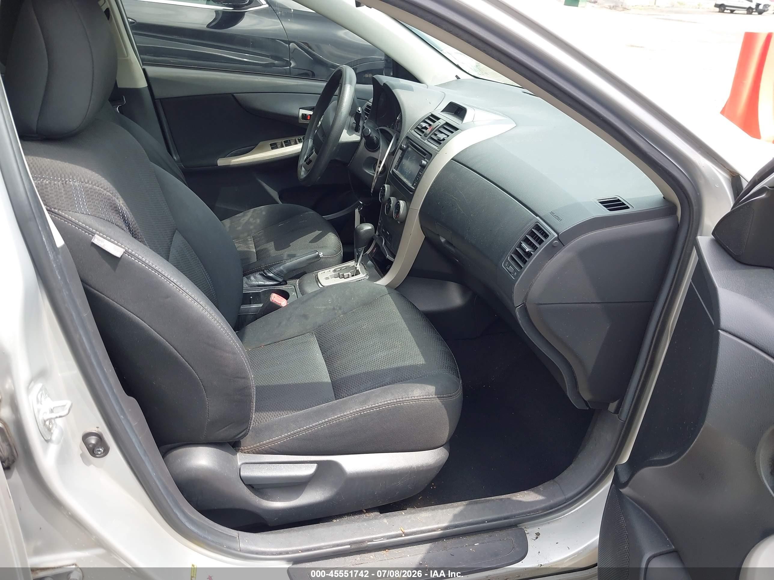 2013 Toyota Corolla S Silver vin: 2T1BU4EE9DC960986