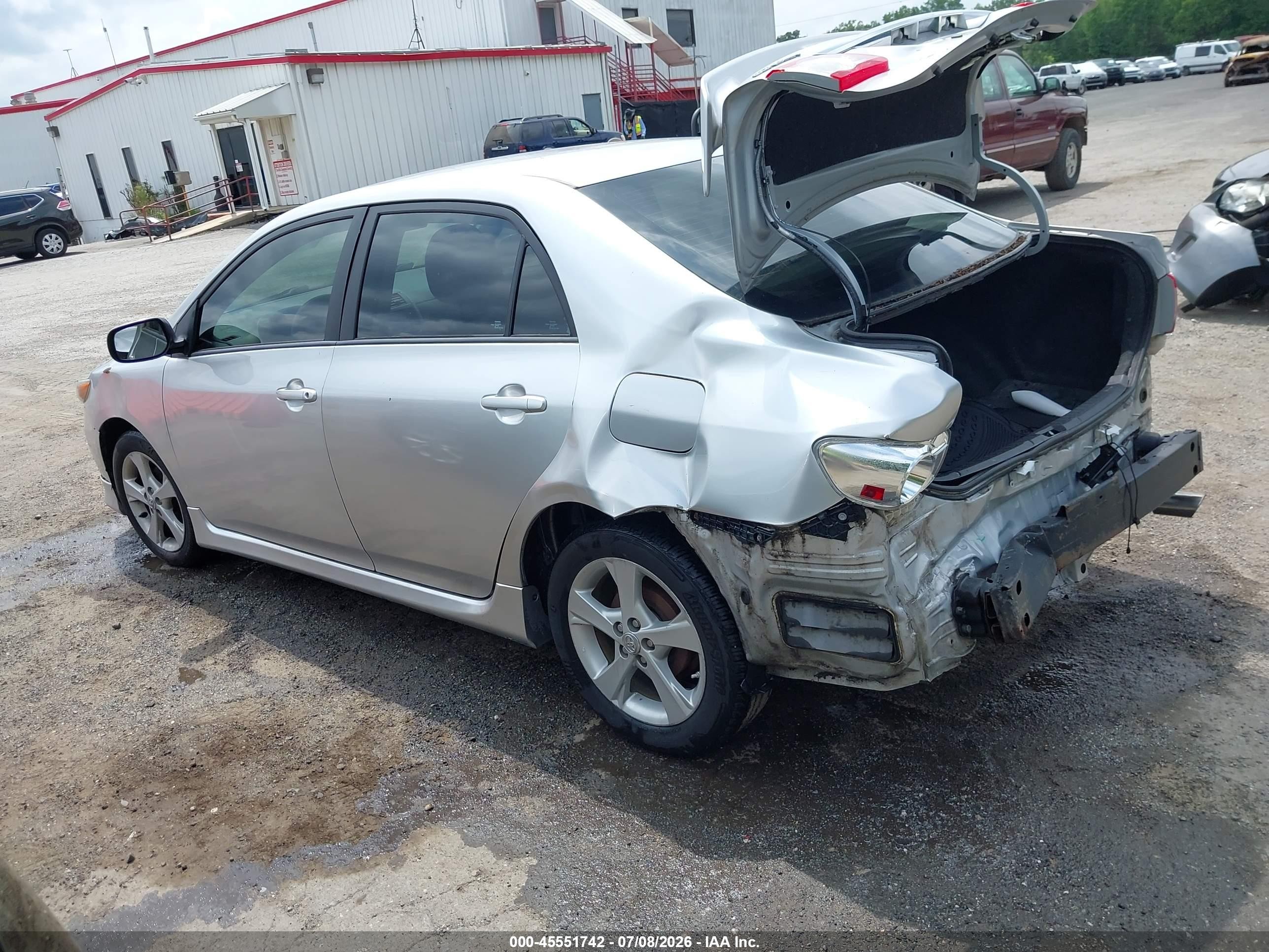 2013 Toyota Corolla S Silver vin: 2T1BU4EE9DC960986