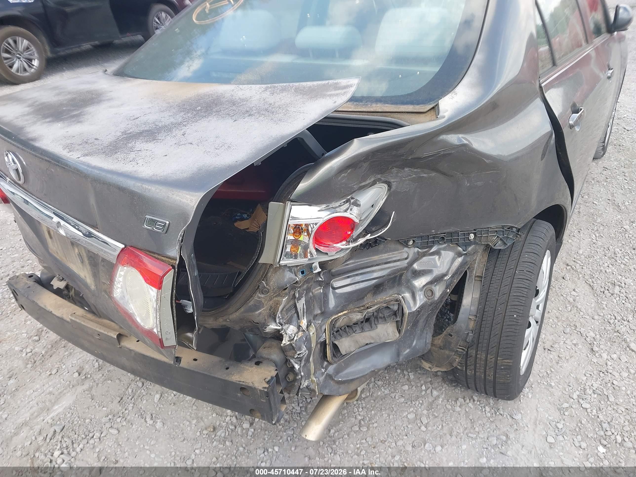2013 Toyota Corolla Le Серый vin: 2T1BU4EE9DC976668
