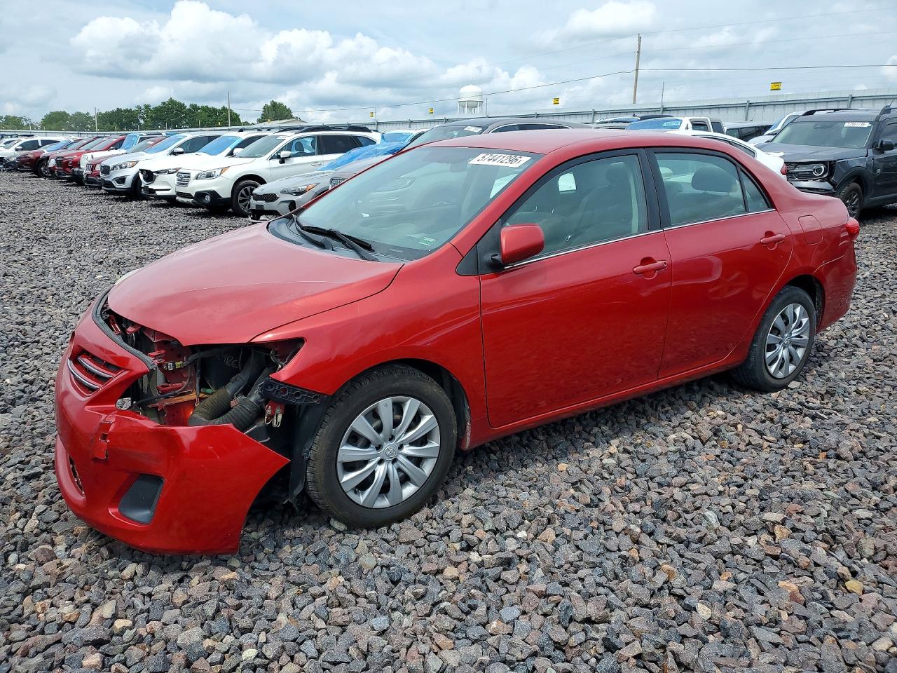 2013 Toyota Corolla Le Red vin: 2T1BU4EE9DC998024
