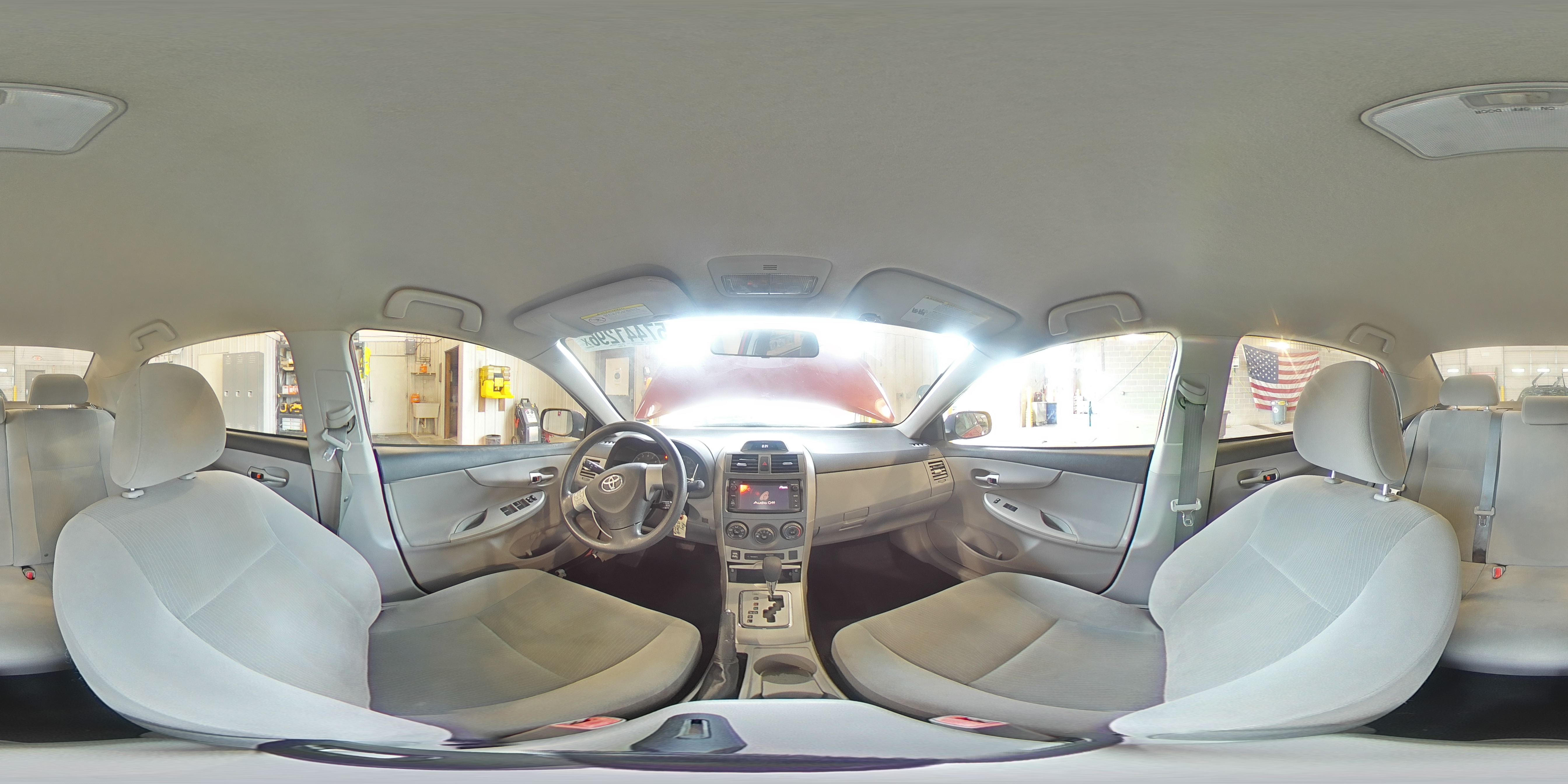 2013 Toyota Corolla Le Red vin: 2T1BU4EE9DC998024
