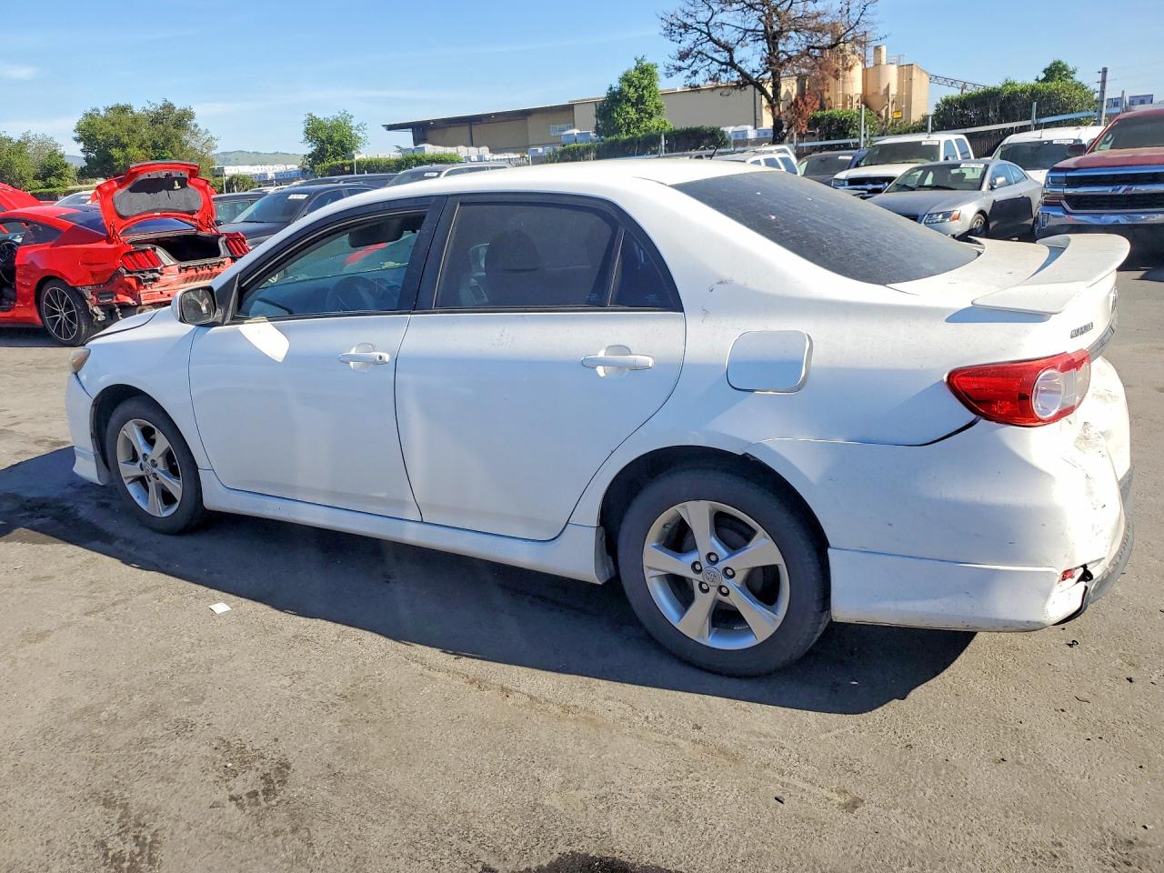2013 Toyota Corolla S White vin: 2T1BU4EE9DC998637