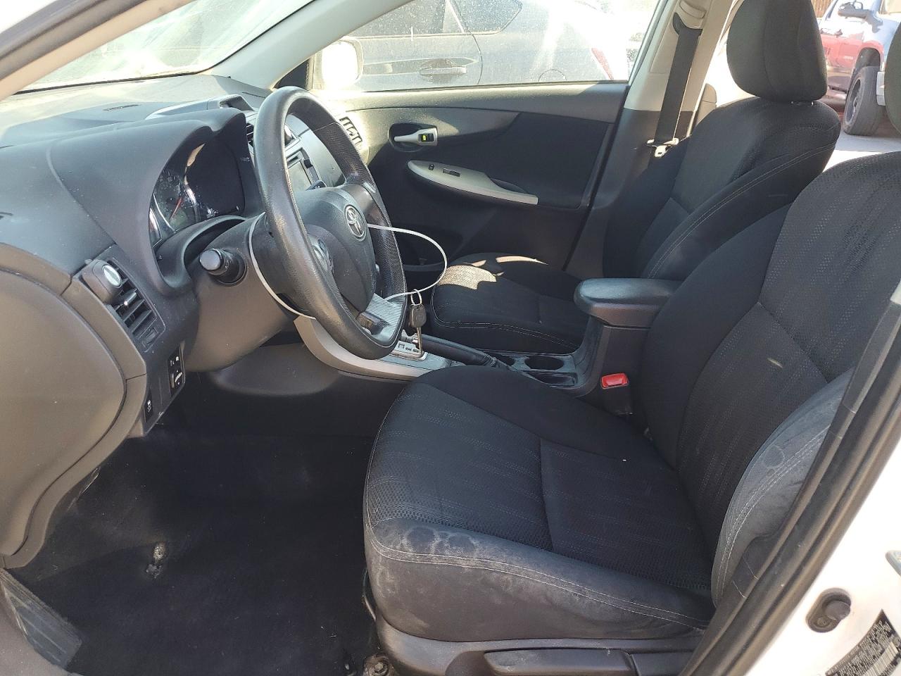 2013 Toyota Corolla S White vin: 2T1BU4EE9DC998637