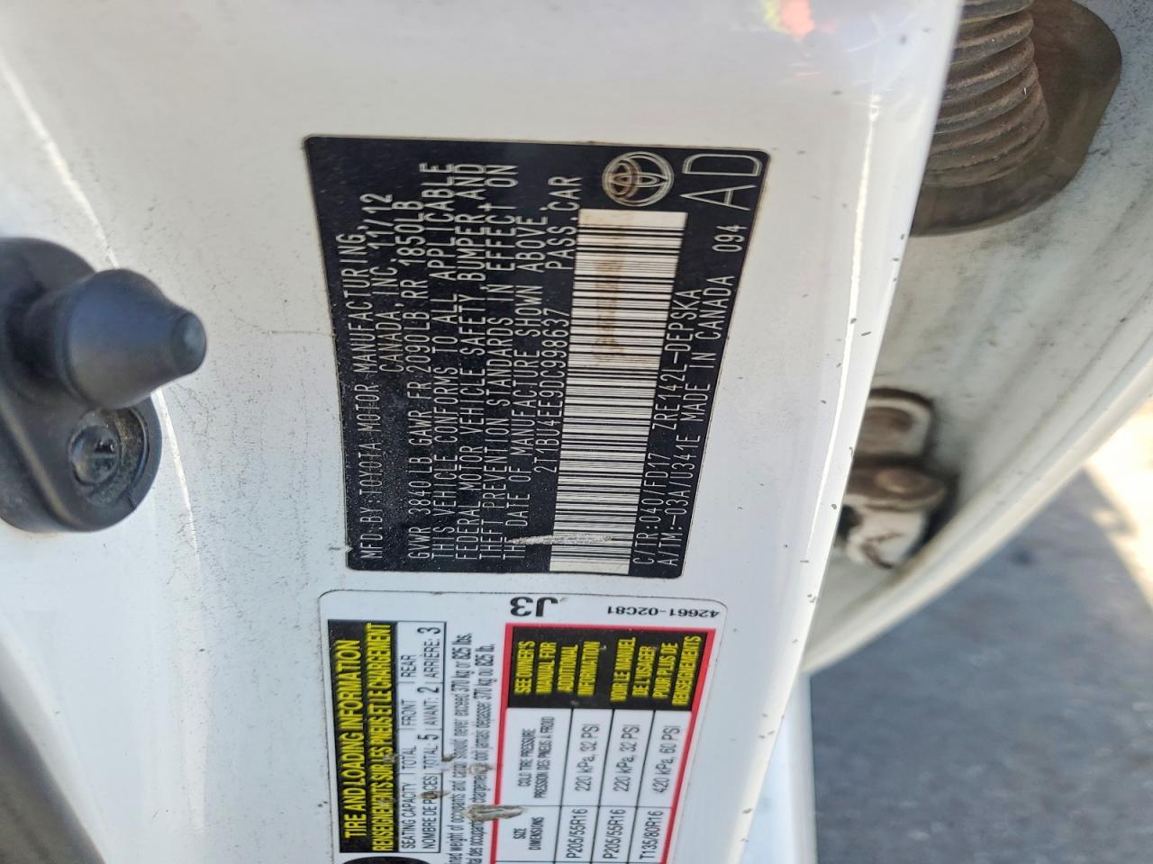 2013 Toyota Corolla S White vin: 2T1BU4EE9DC998637