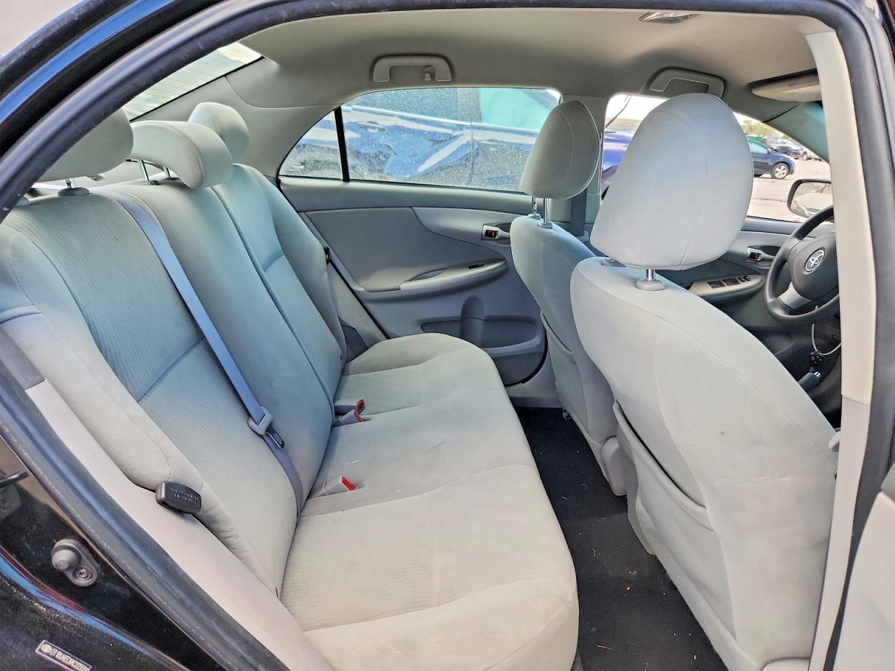 2010 Toyota Corolla Le Black vin: 2T1BU4EEXAC225591