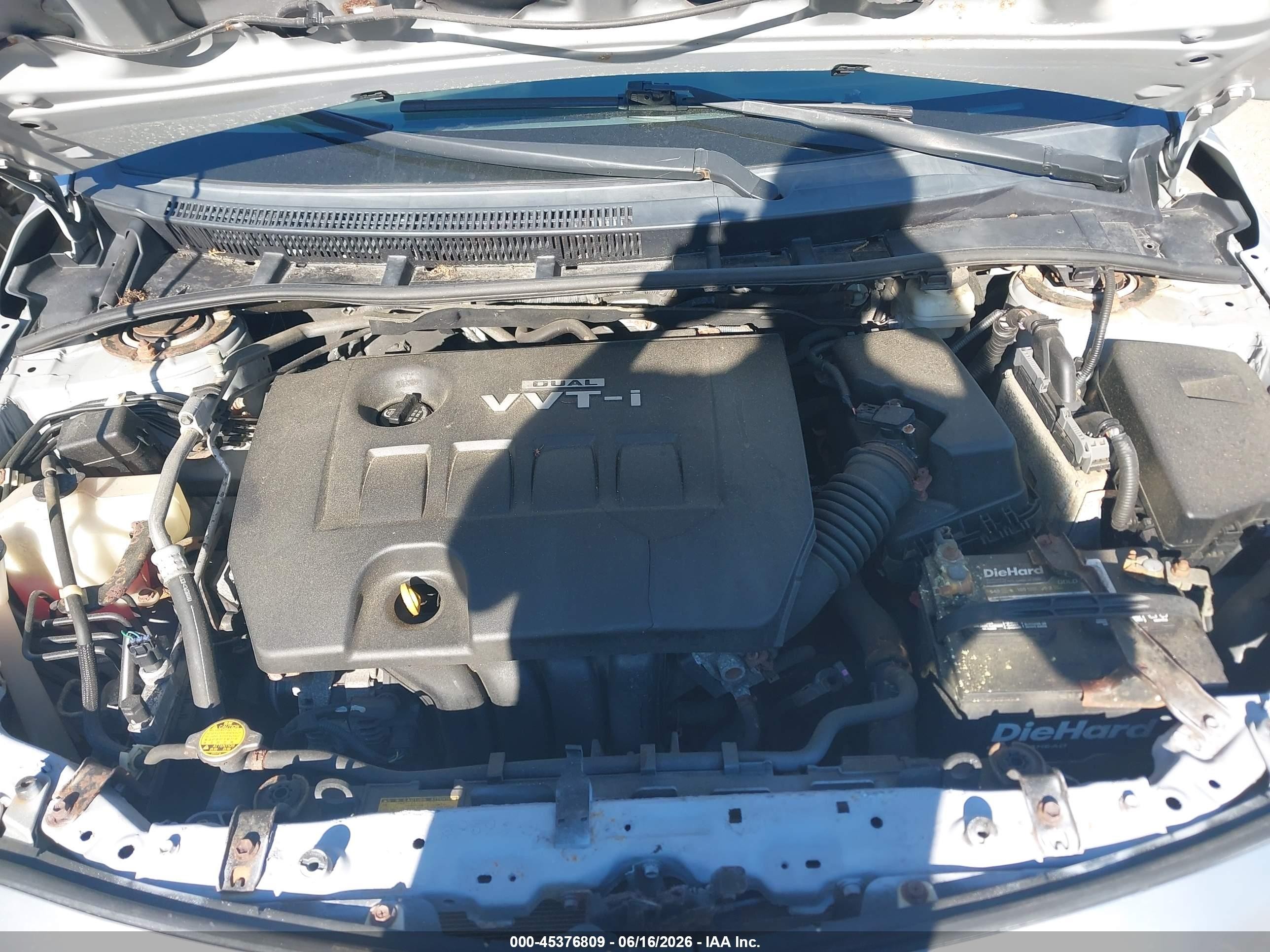 2010 Toyota Corolla Le Silver vin: 2T1BU4EEXAC252368