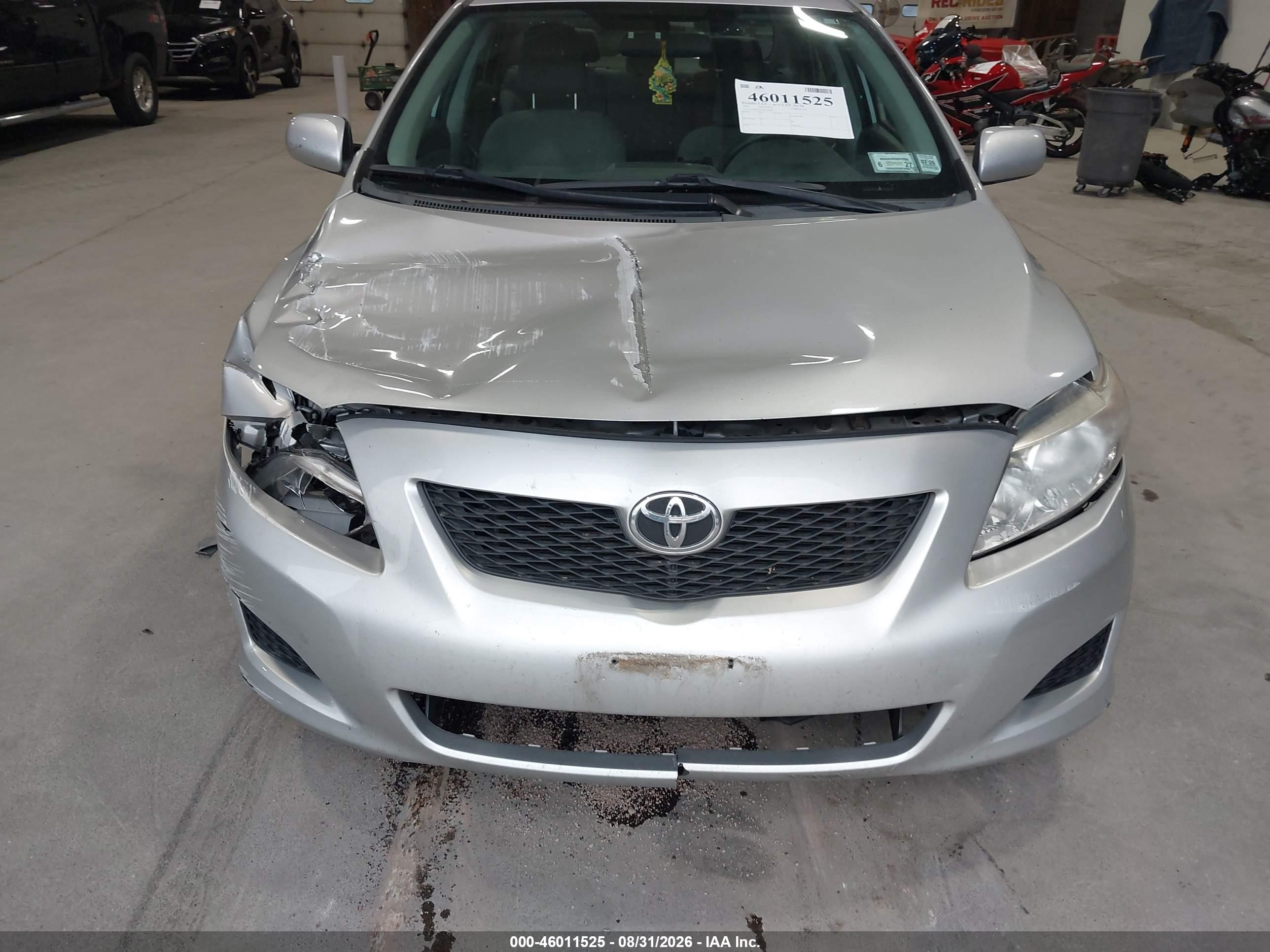 2010 Toyota Corolla Le Серый vin: 2T1BU4EEXAC260003