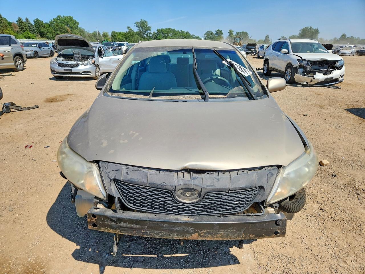 2010 Toyota Corolla Le Gold vin: 2T1BU4EEXAC292370