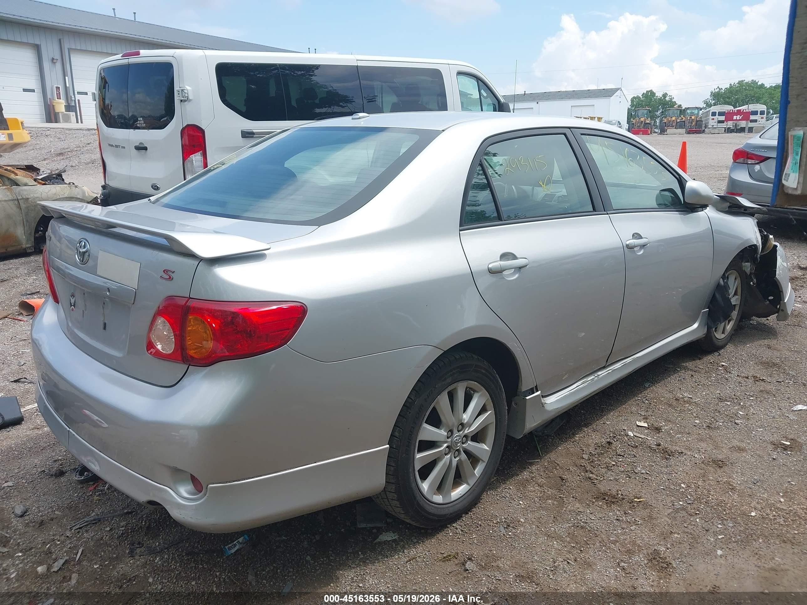 2010 Toyota Corolla S Silver vin: 2T1BU4EEXAC293115