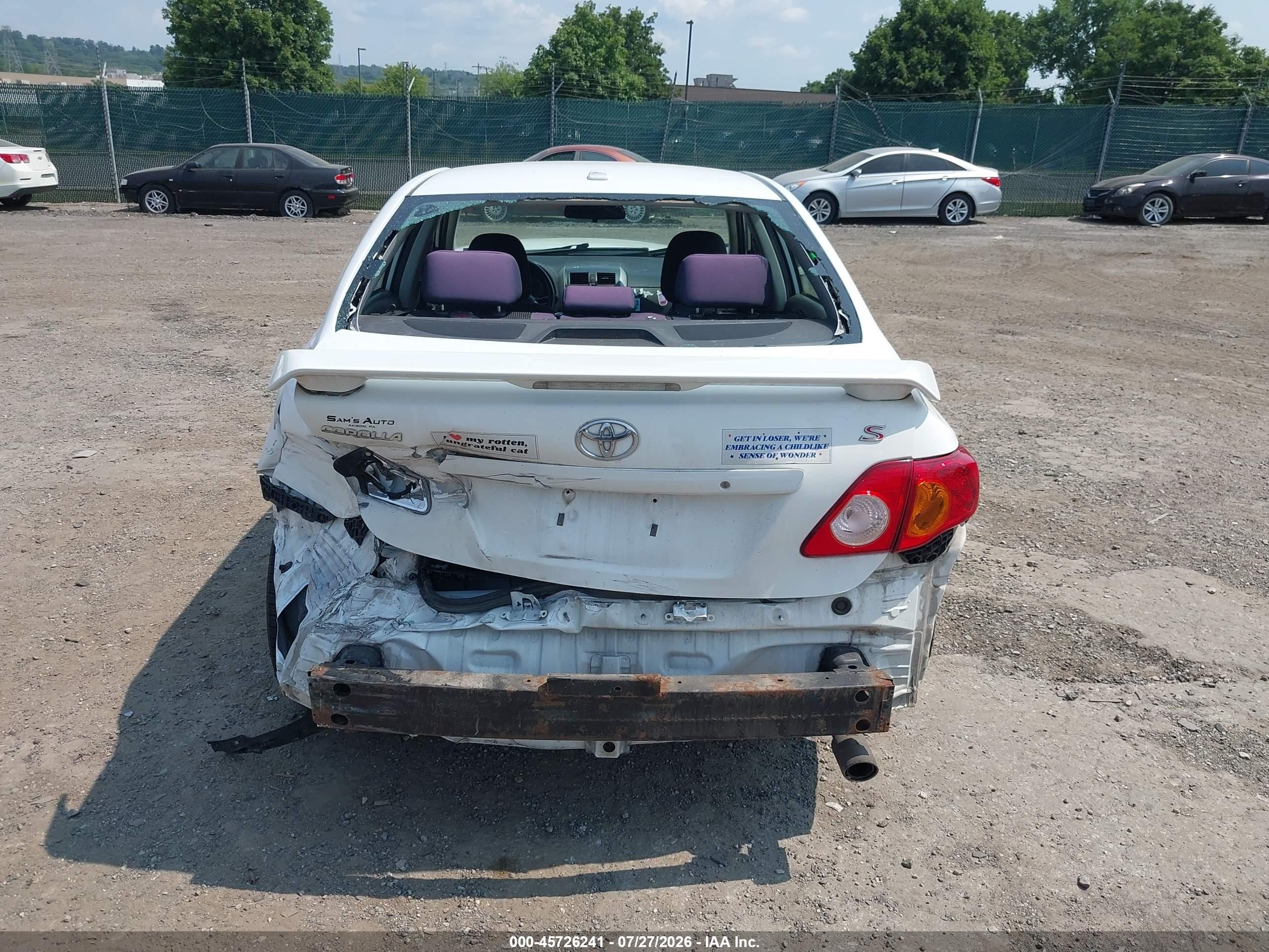 2010 Toyota Corolla S Белый vin: 2T1BU4EEXAC297696